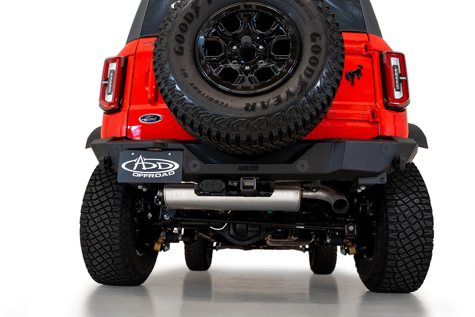 2021-Ford-Bronco-Rear-Bumper_44fe1ff1-28c8-4c8c-9f1b-a5a54cfb8034 - NVMOS