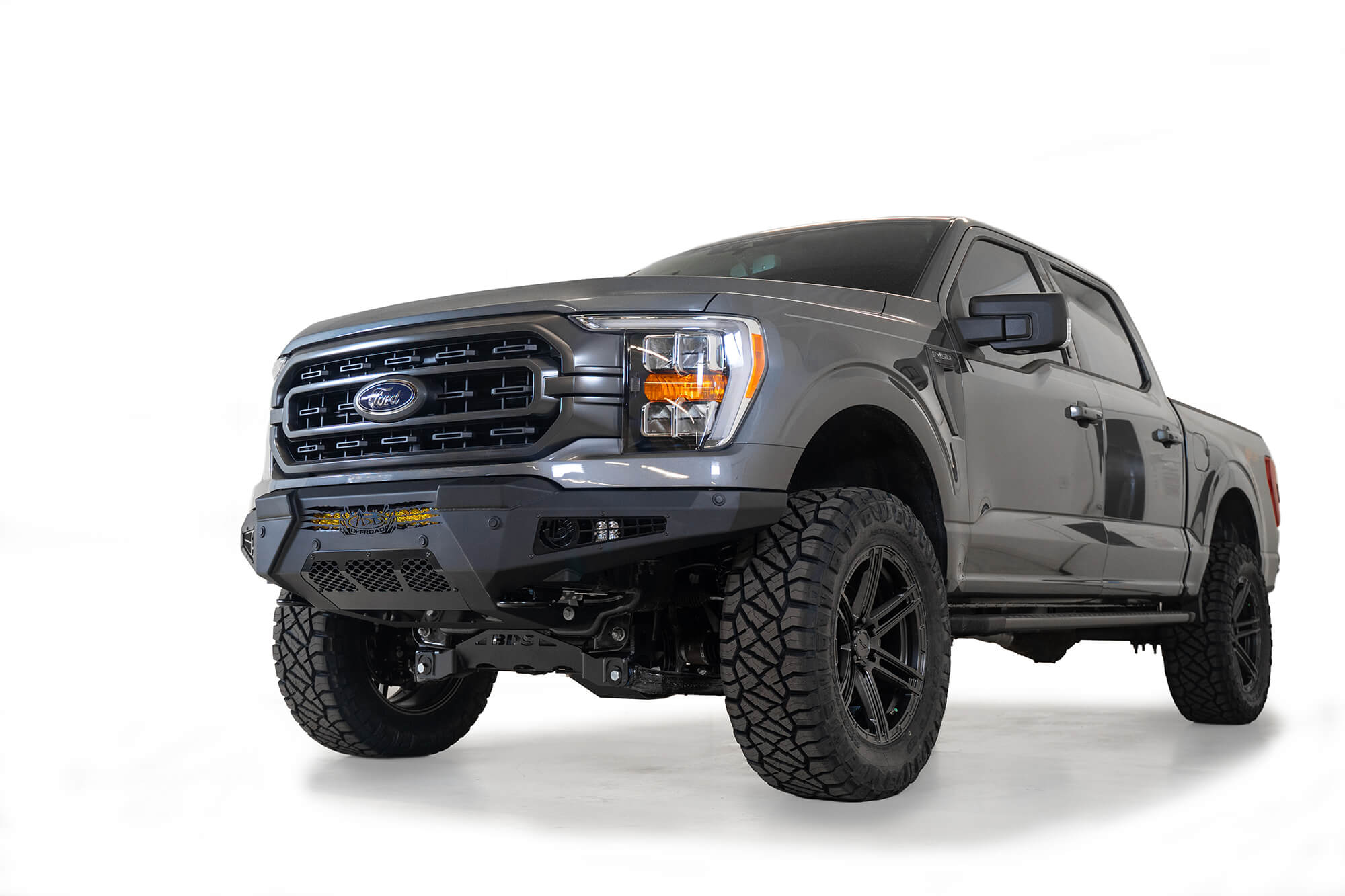 2021-Ford-F-150-aftermarket-front-bumper_7289b602-58e6-408e-a8a5-1b2ee8d5533a - NVMOS