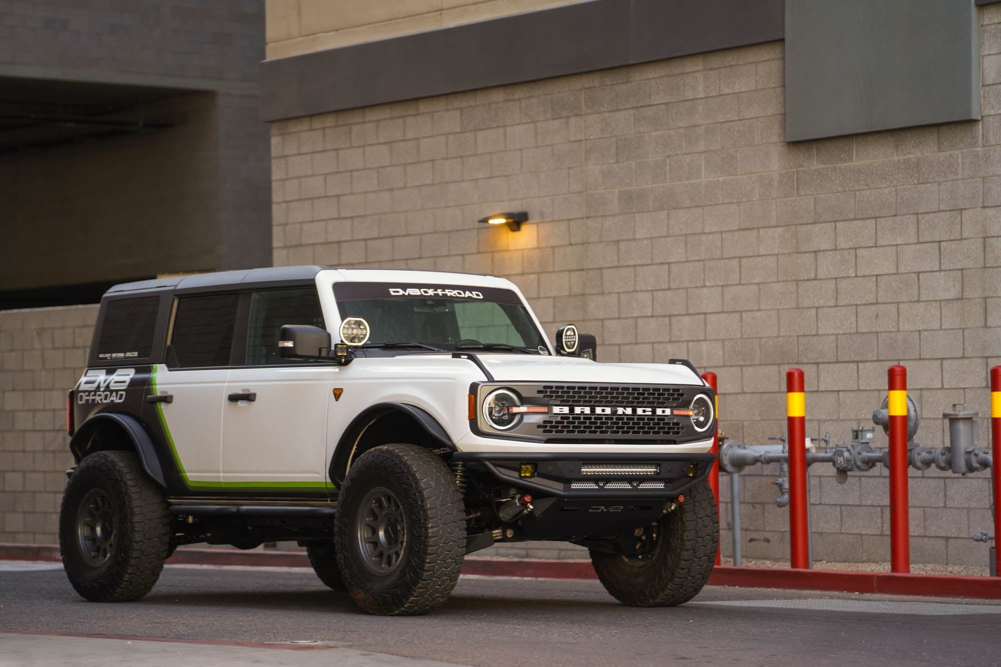 2021-up-Bronco-Competition-Series-Front-Bumper-15 - NVMOS