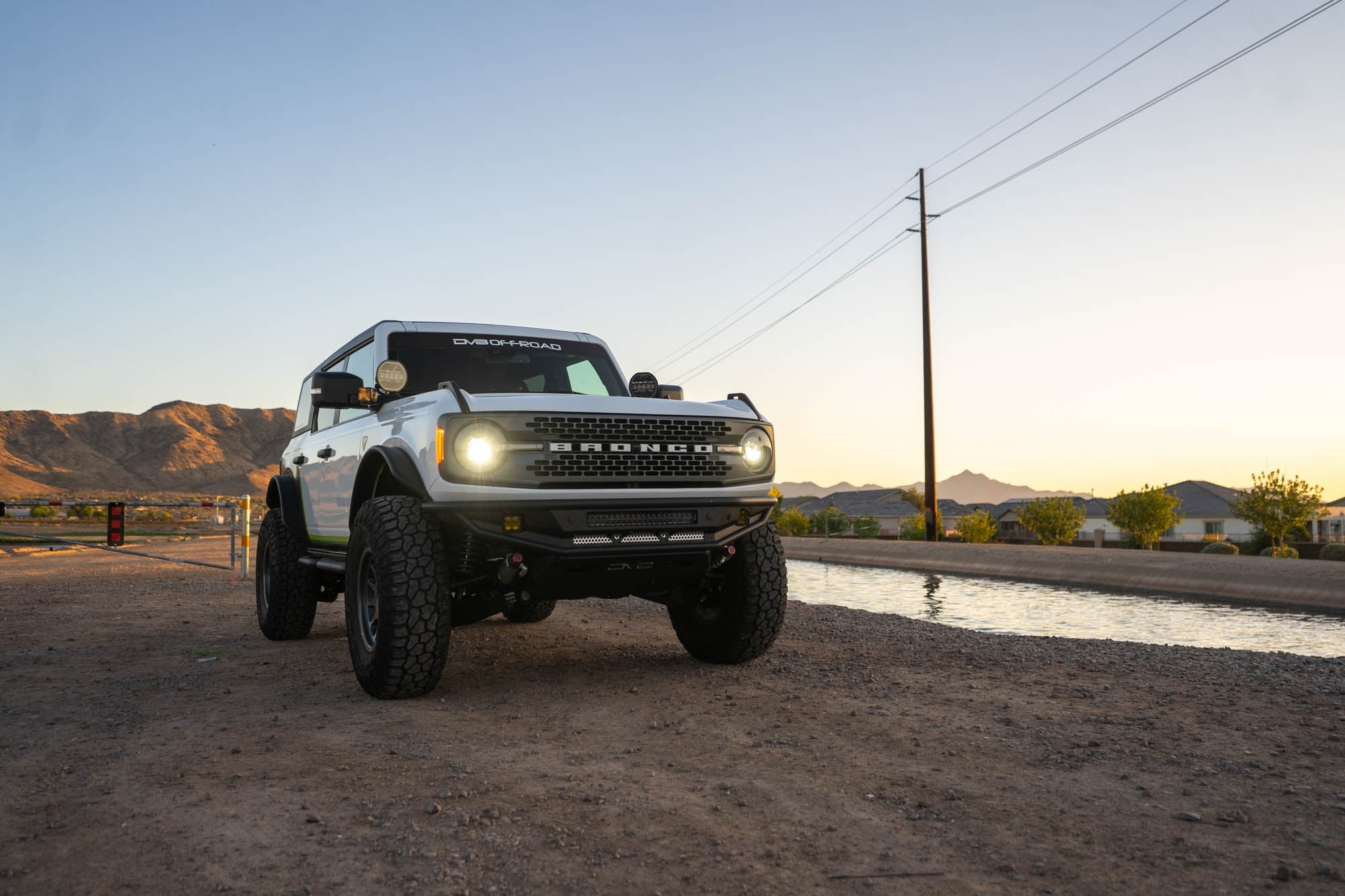 2021-up-Bronco-Competition-Series-Front-Bumper-21 - NVMOS