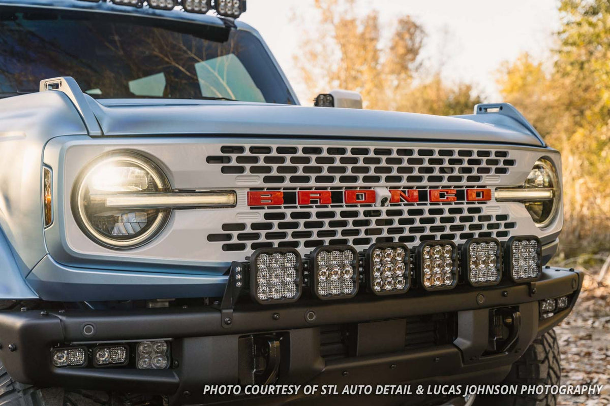 Diode Dynamics SS5 grille CrossLink lightbar for 2021-2025 Ford Bronco – installed