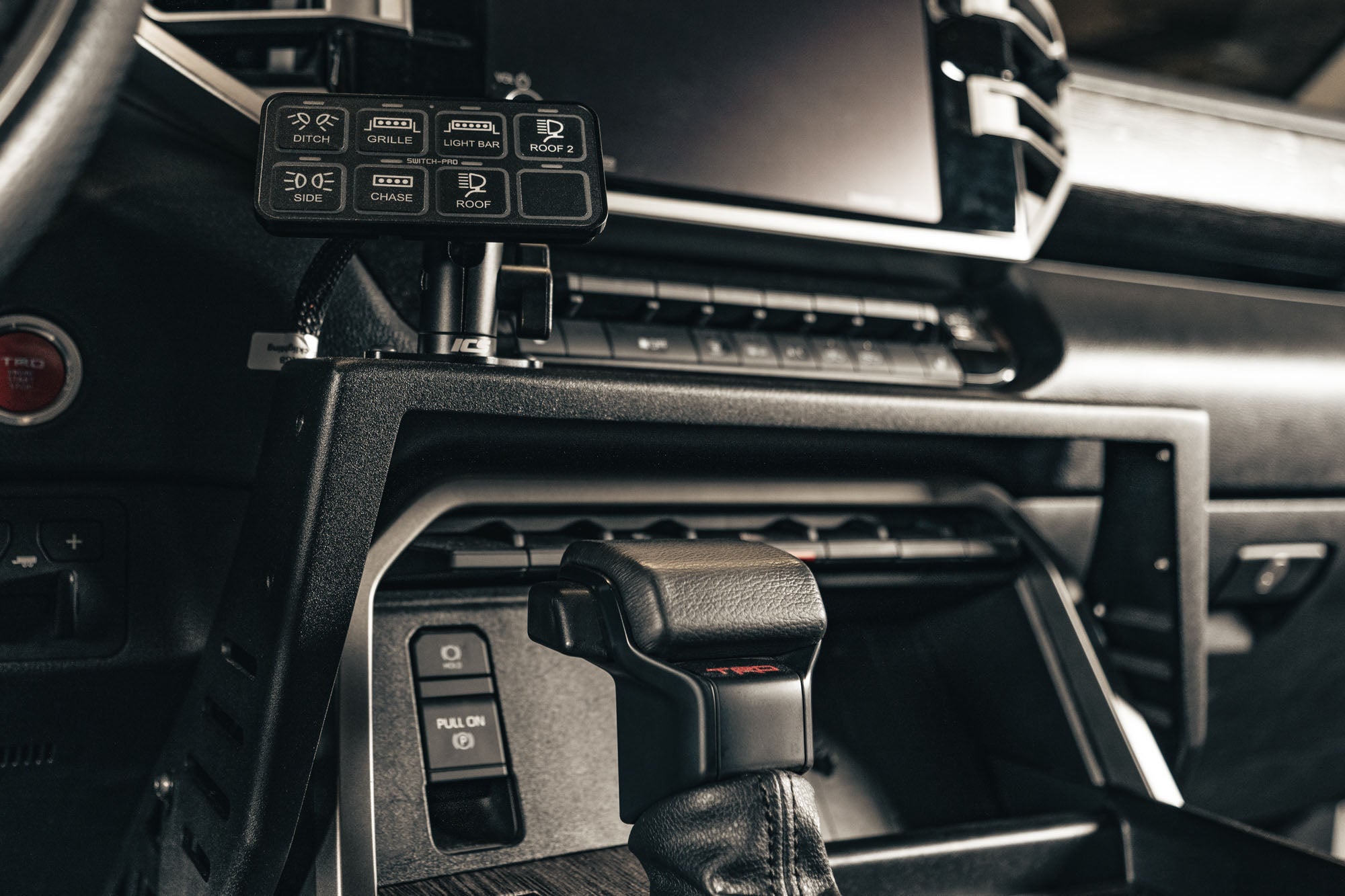 2022-2023-Toyota-Tundra-Center-Console-Molle-Panels-_-Device-Bridge_Installed_7 - NVMOS