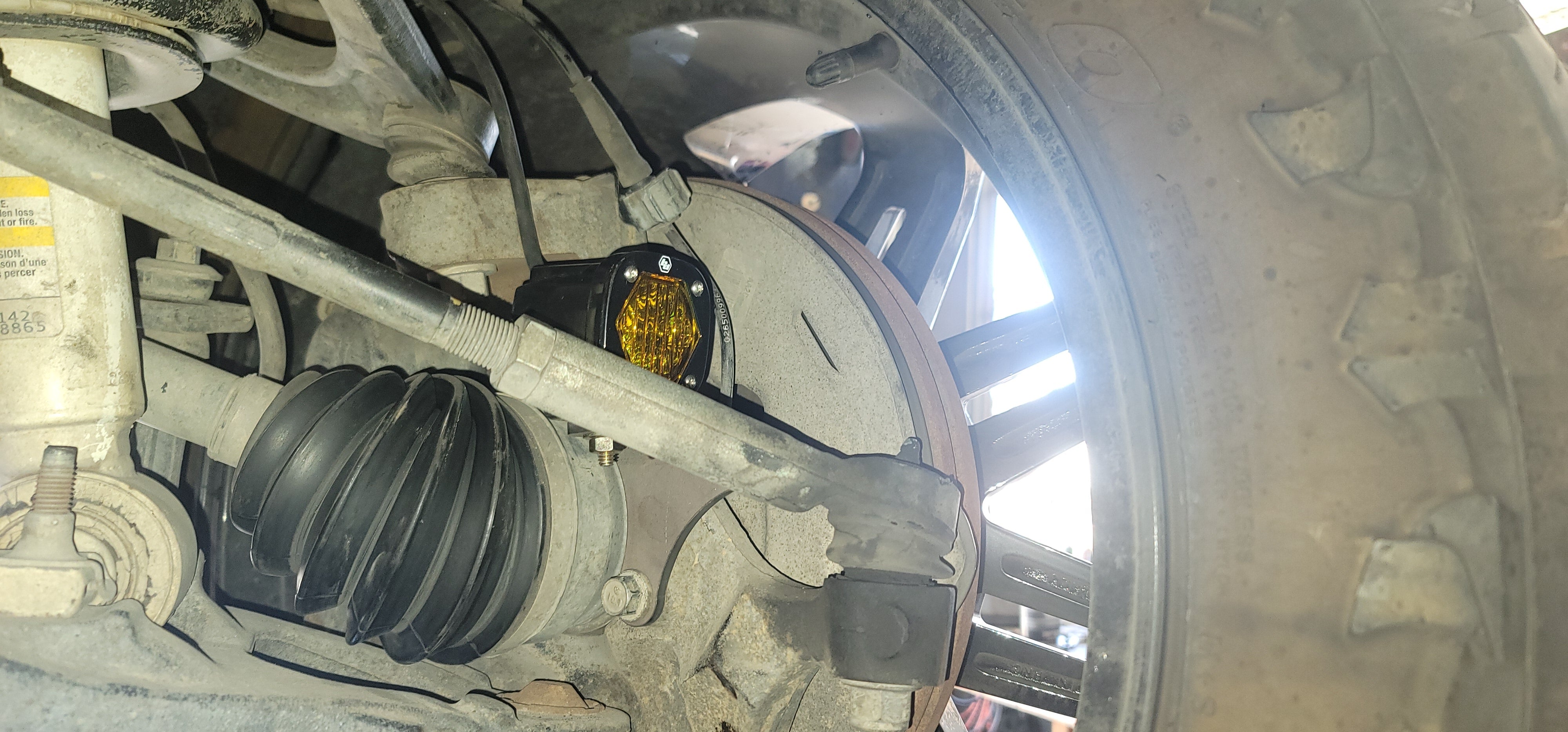 Chevy/GMC Steerable Knuckle Pod Light Mounts (1999-2019)