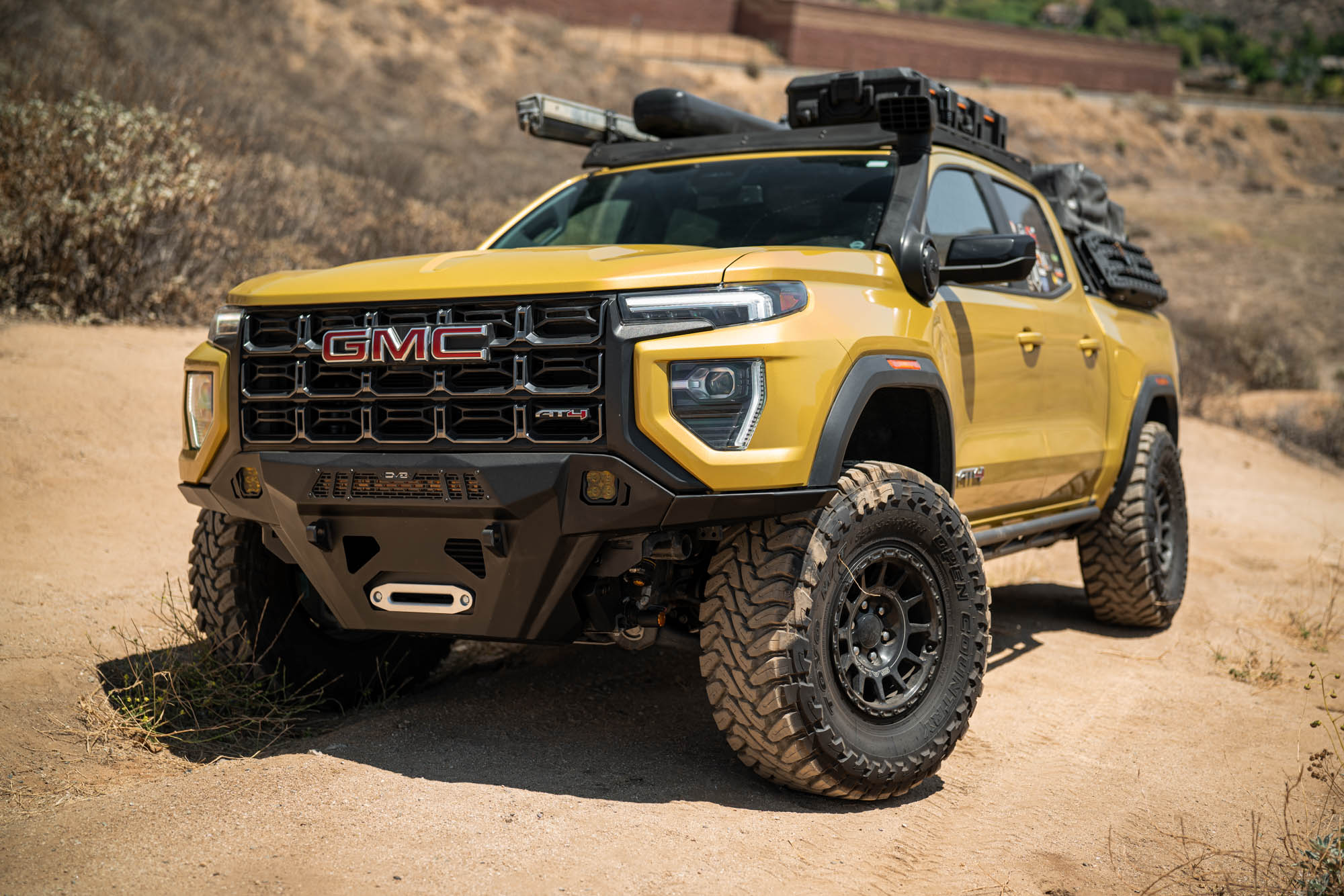 2023-2025-Chevy-Colorado-GMC-Canyon-Rock-Sliders-trail-photo-1 - NVMOS