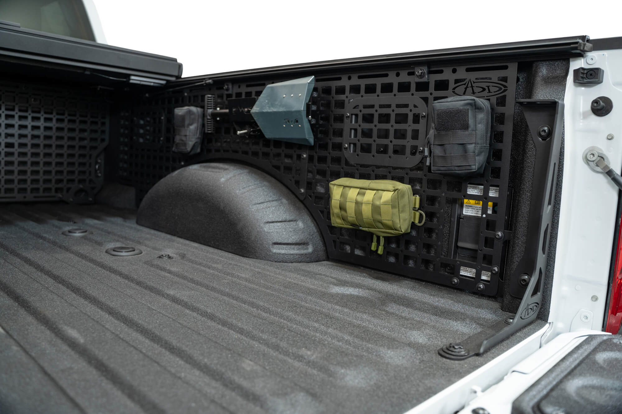 2023-Ford-F-250-350-Super-Duty-Bed-Channel-Stiffener_Installed_03 - NVMOS