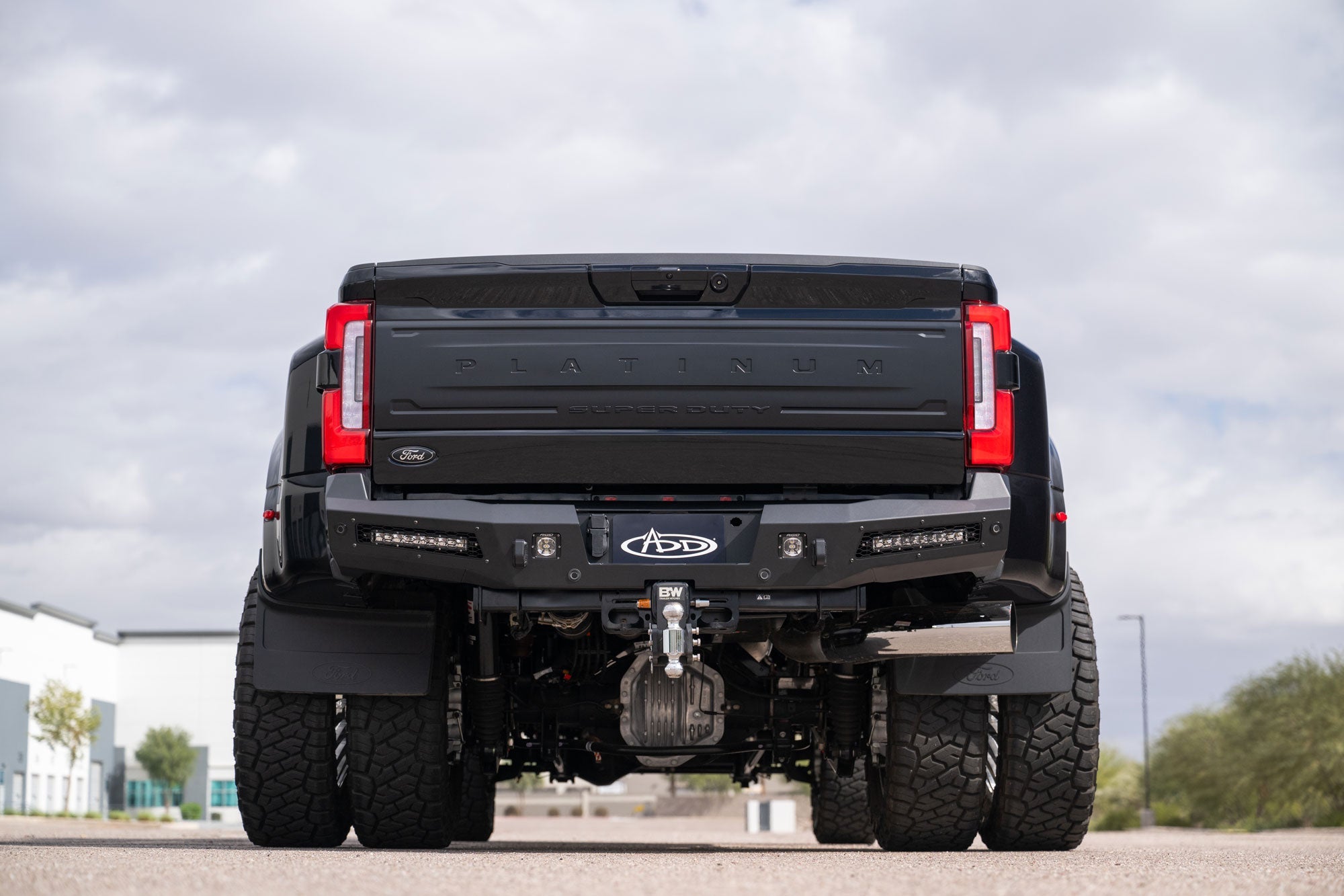 2023_-Ford-Super-Duty-Honeybadger-Rear-Bumper-Outdoors-4 - NVMOS