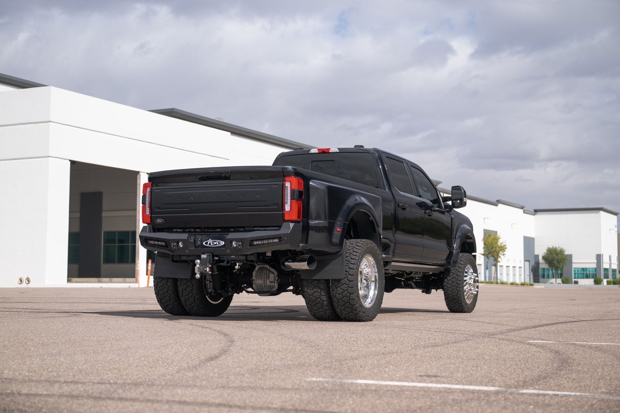 2023_-Ford-Super-Duty-Honeybadger-Rear-Bumper-Outdoors-6 - NVMOS