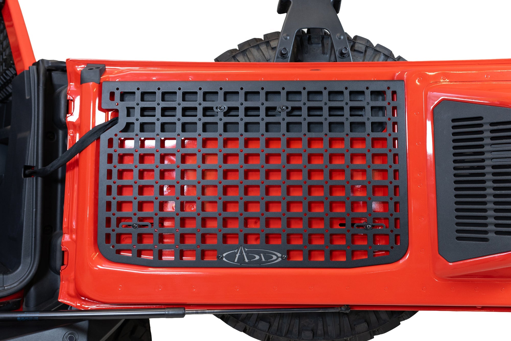 2023_Bronco_Tailgate_Molle_Panel-01 - NVMOS