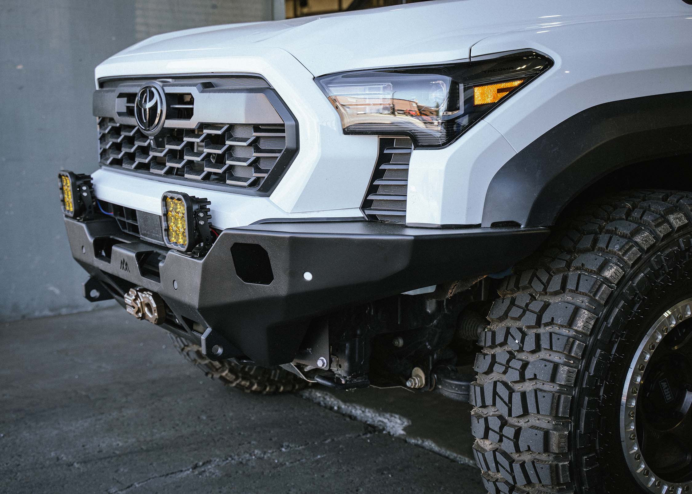 Backwoods Toyota Tacoma 4th Gen (2024+) Hi-Lite Overland Front Bumper [No Bull Bar]