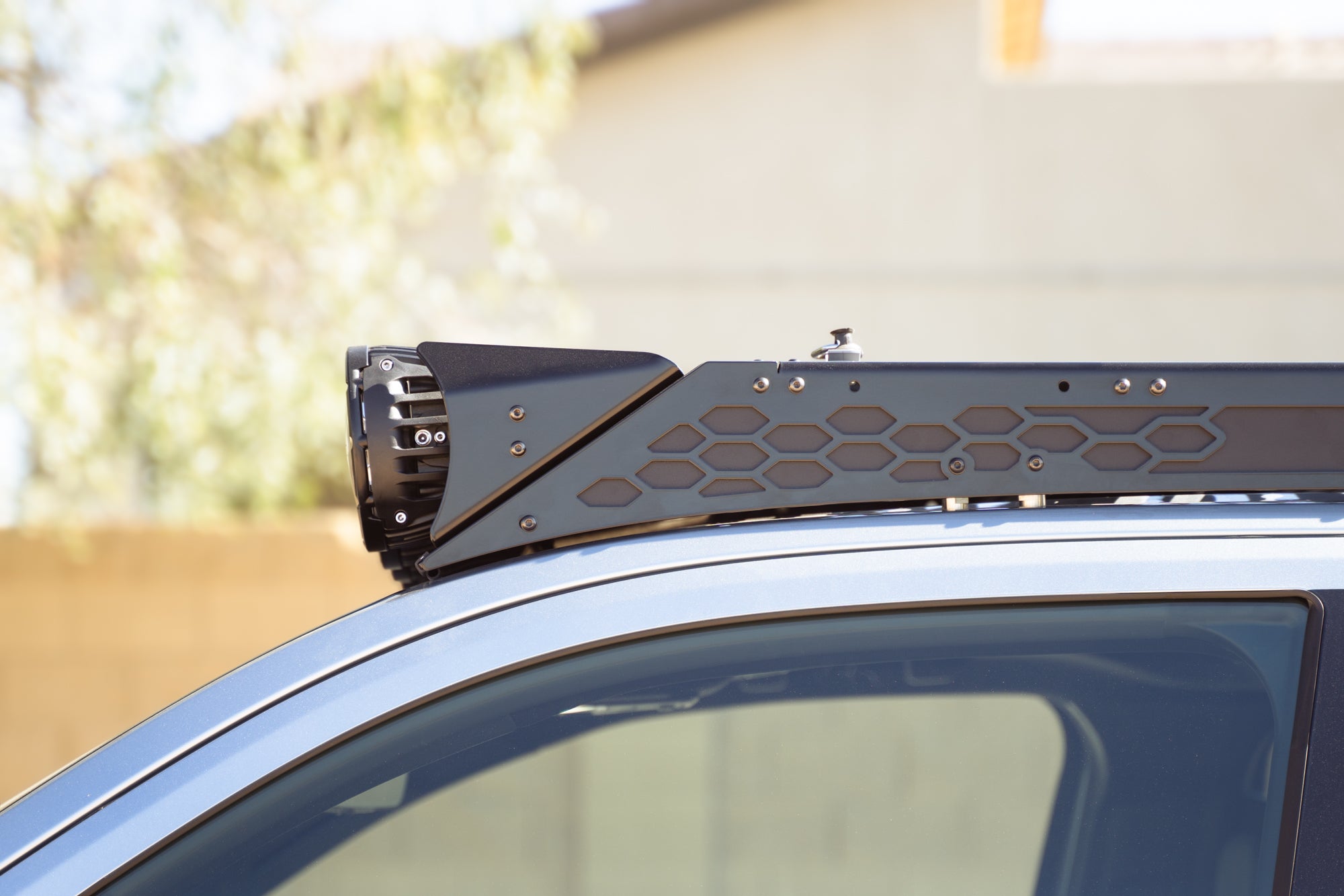 2024_Toyota-Tacoma-Roof-Rack-with-Optional-Round-Lights-mount-installed-9 - NVMOS
