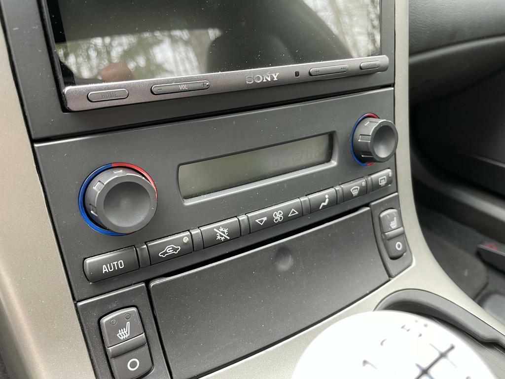 Climate Knobs (C6 Corvette) - BLACK