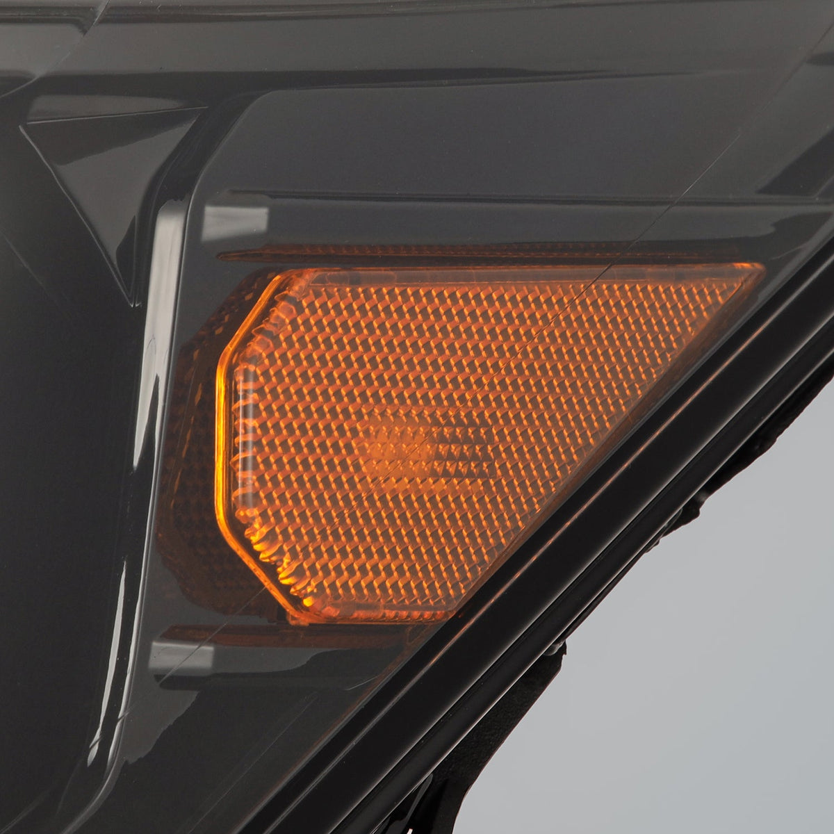 AlphaRex OG-Style LUXX-Series LED Projector Headlights for Toyota Tacoma / Toyota 4Runner - Alpha-Black