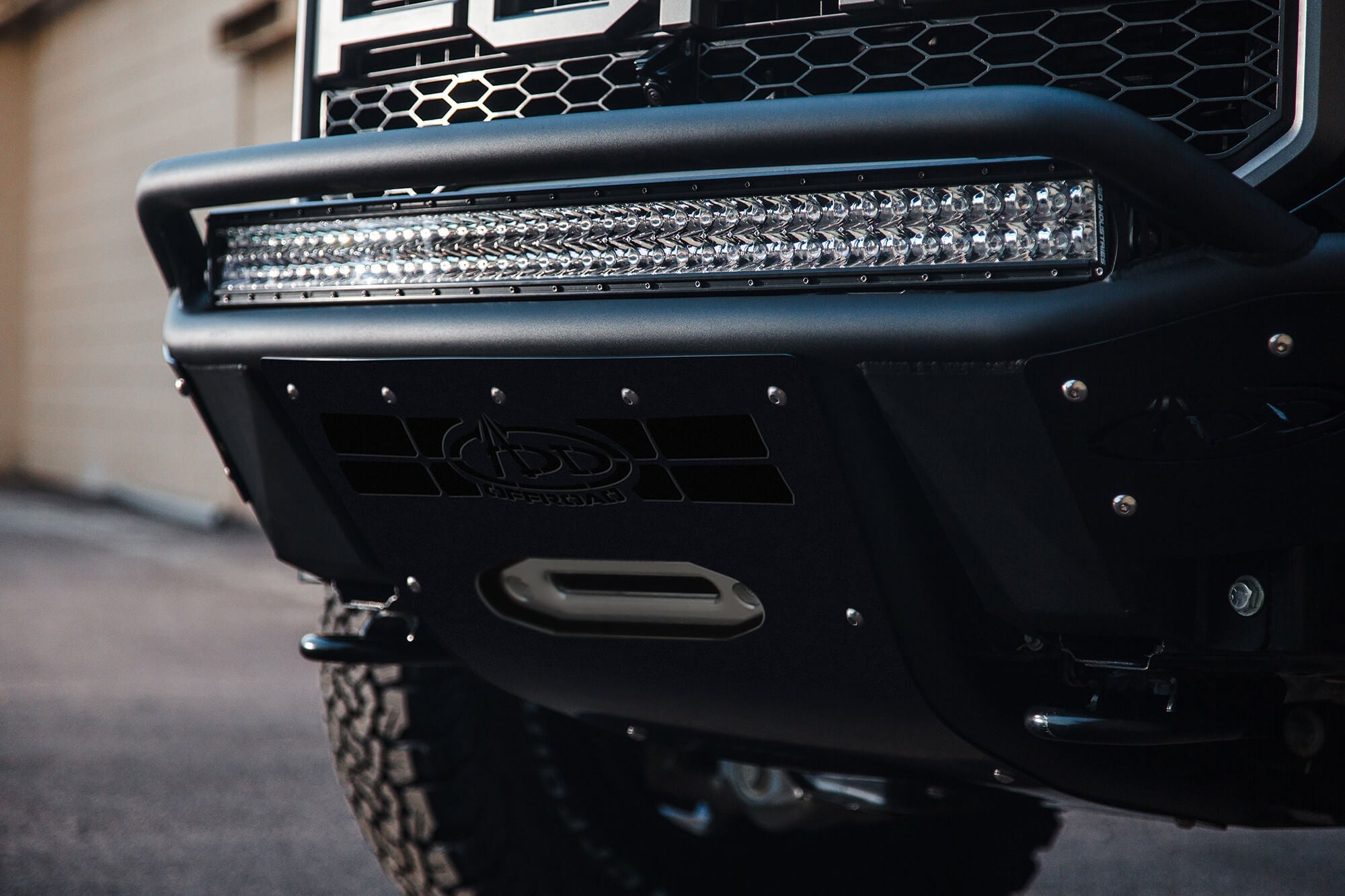 2nd-gen-ford-raptor-winch-front-bumper - NVMOS