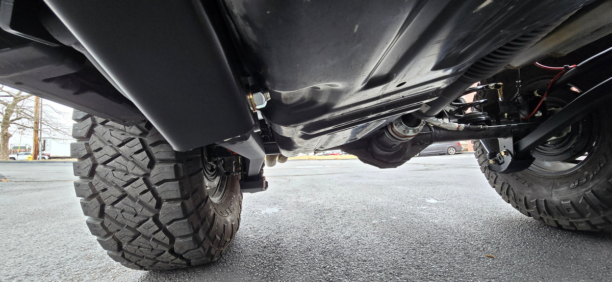 Clayton Off Road Overland+ 4.5-inch long arm lift kit for 2021+ Jeep Wrangler 392