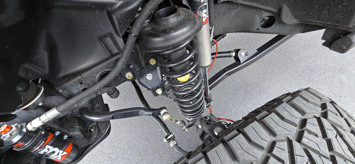 Clayton Off Road Premium 4.5-inch long arm lift kit for 2021+ Jeep Wrangler 392