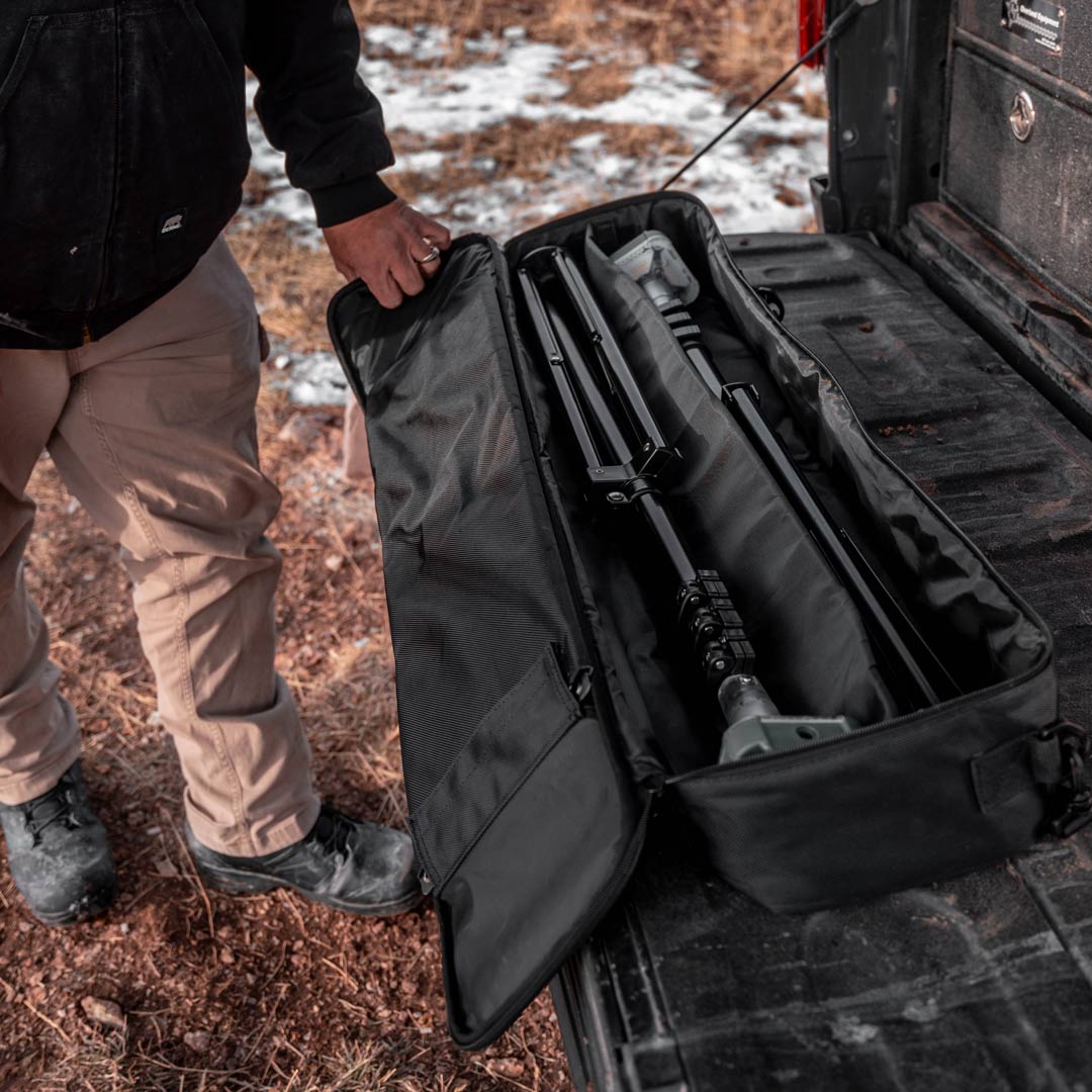 37-inch-Heavy-duty-carry-case-for-up-to-2-LightRanger-lanterns_c35d9f5a-c048-4f8d-a229-9acb9ec8d131 - NVMOS