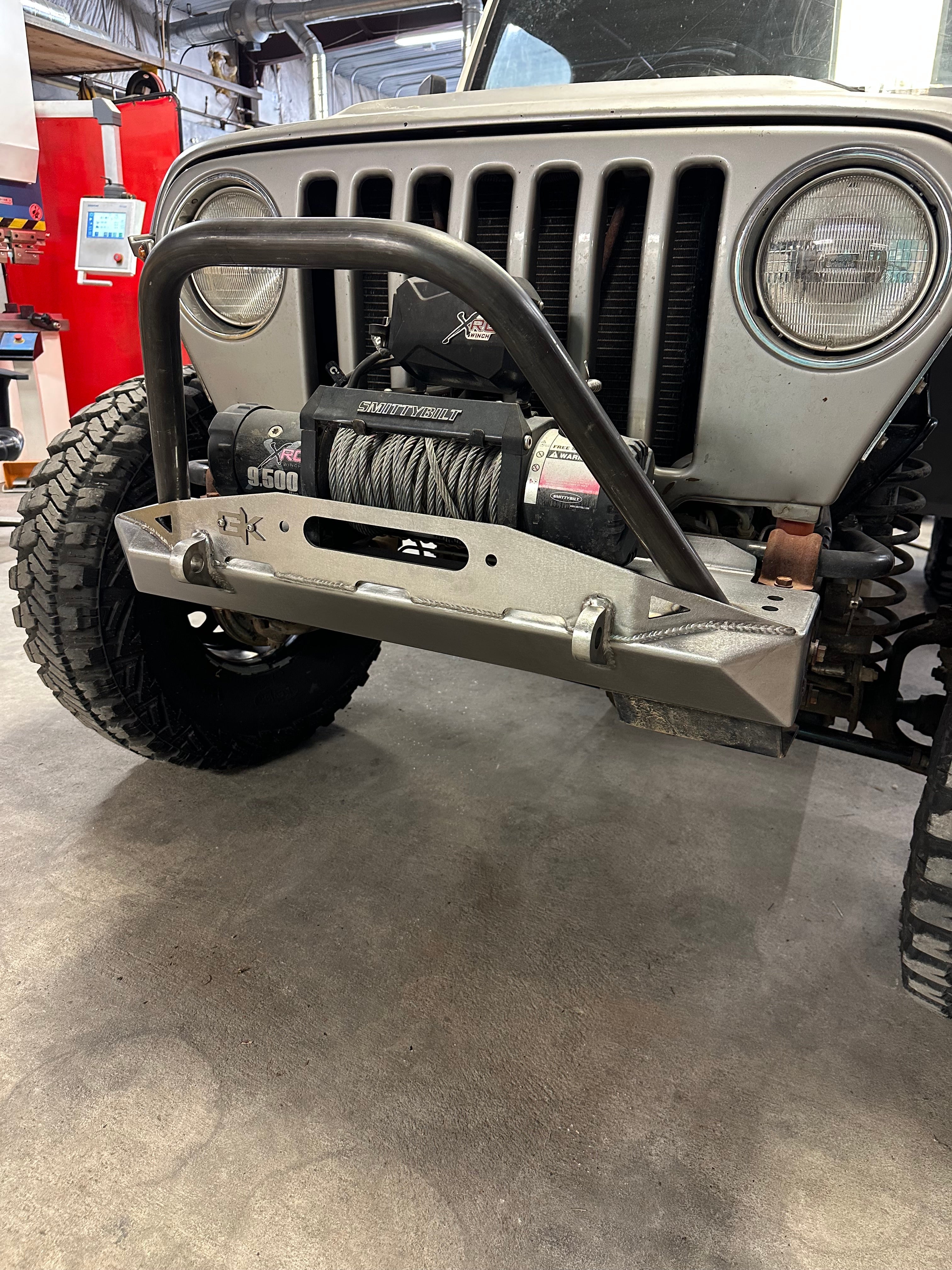 Front Diamond Series Stubby Bumper for Jeep TJ Wrangler