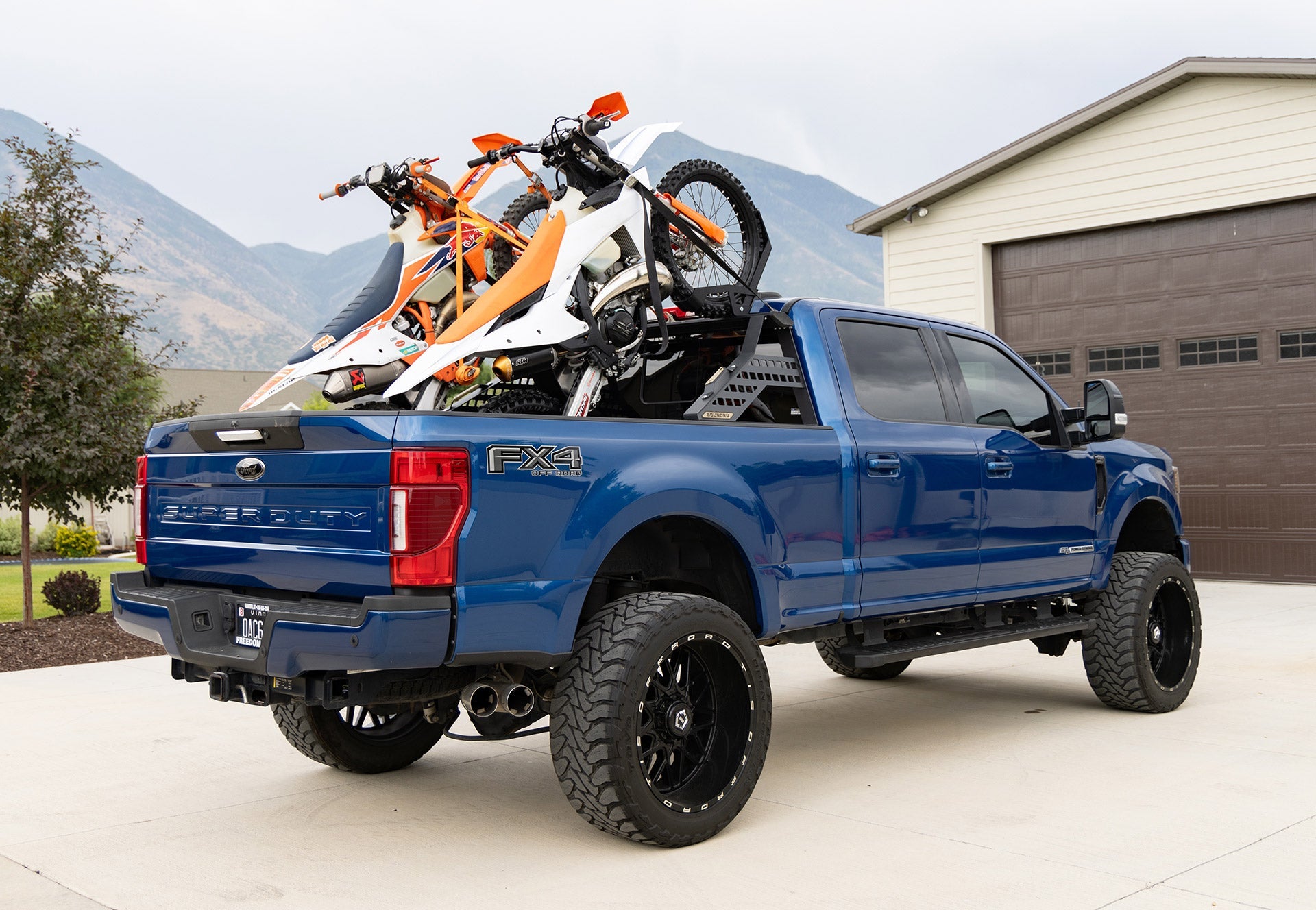 Chase Rack System - Essential Build // 2 Moto