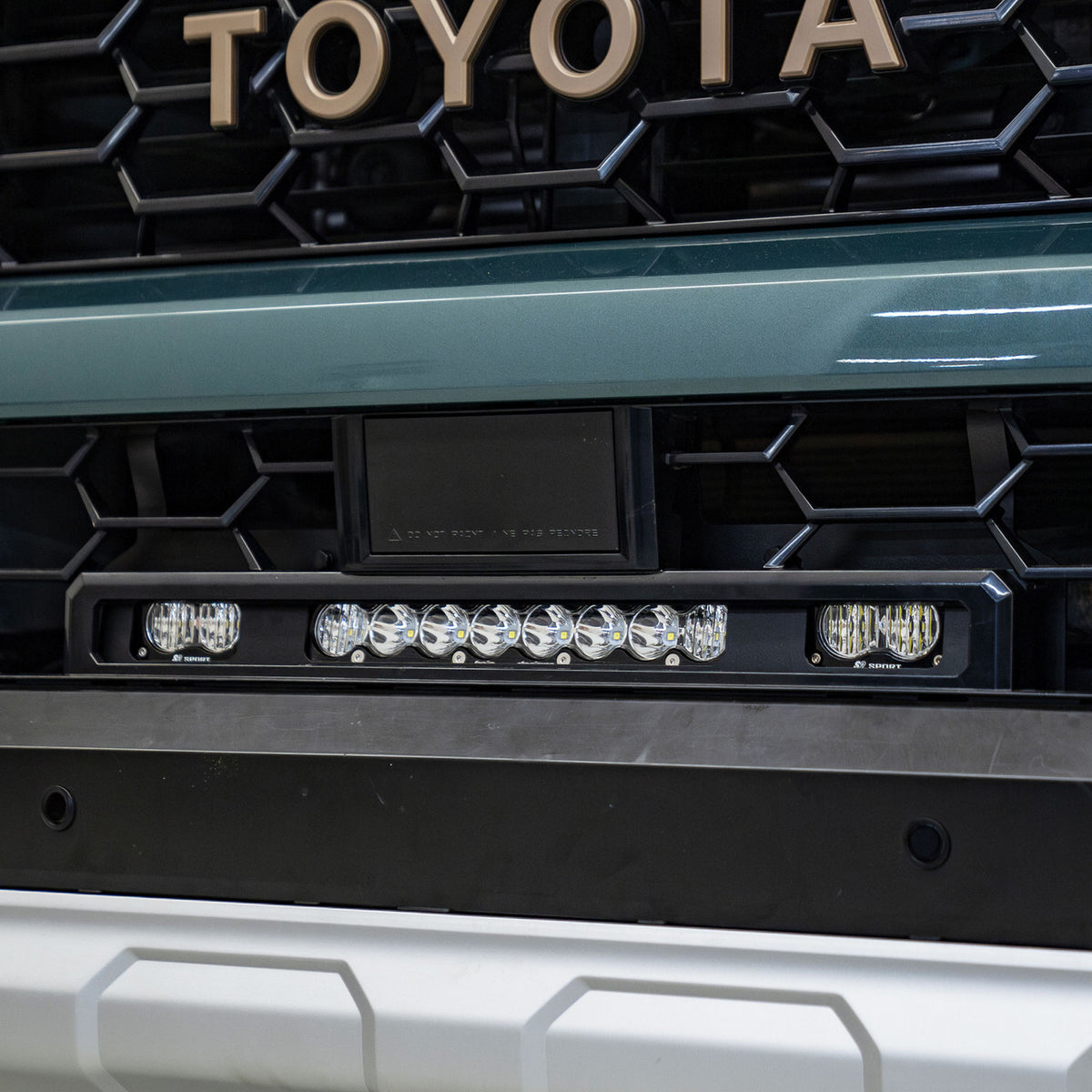 Baja Designs S8 10-inch/S2 Pro Grille Light Replacement Kit - 2025-2026 Toyota 4Runner, TRD Pro