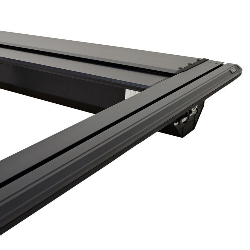 Westin Manual Retractable Tonneau Cover, 5.5 ft. Bed, fits Toyota Tundra
