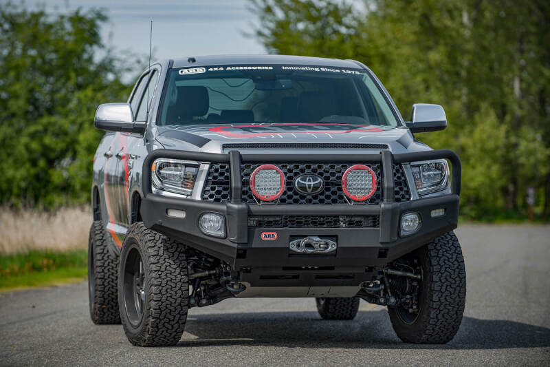 ARB Summit Combination Bumper Kit with Fog Lights and Mounting Kit, fits Toyota Tundra