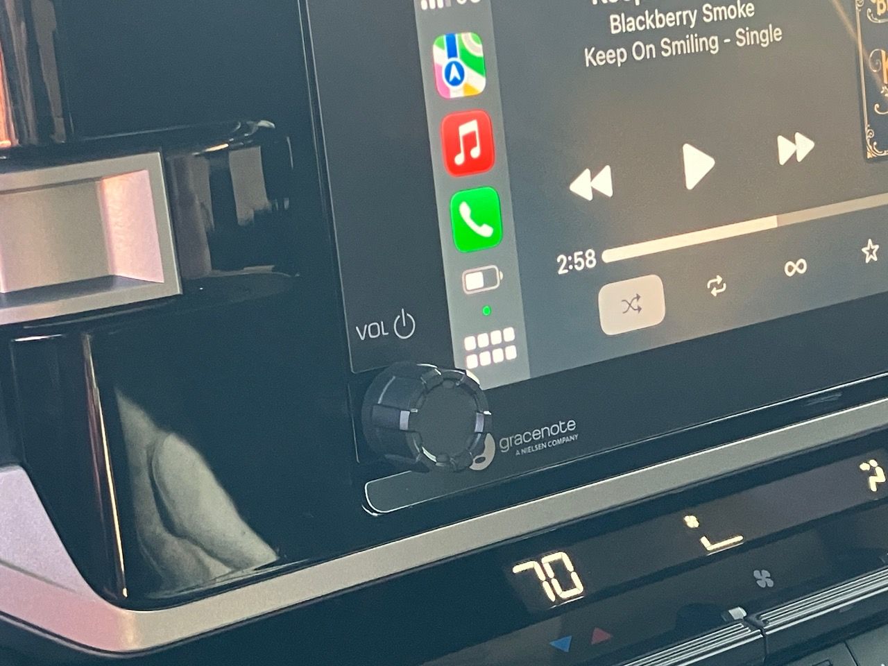 Radio Knob (2022+ Tundra 8" Screen) - RED