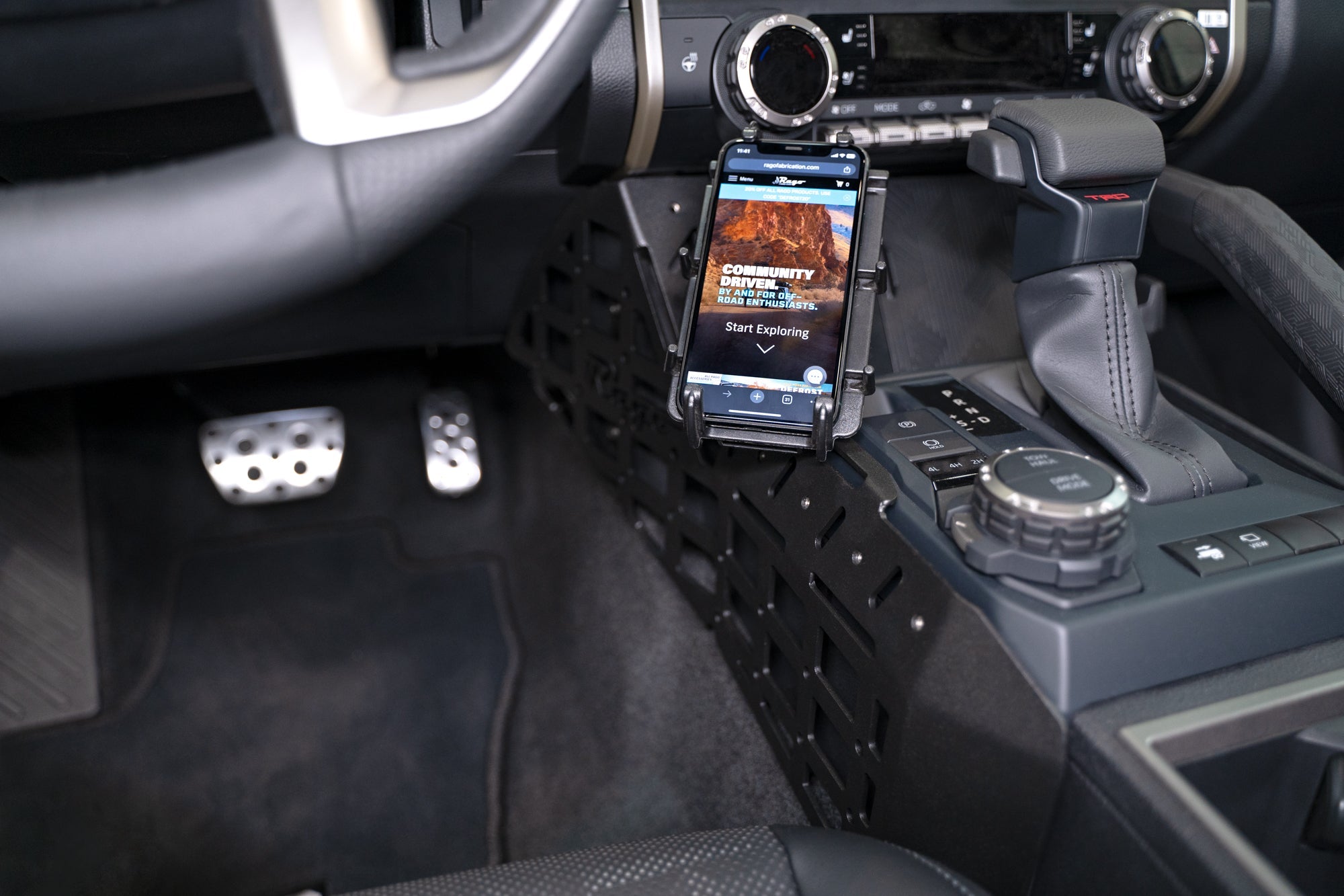 4th-Gen-Tacoma-Center-Console-Installed_7 - NVMOS