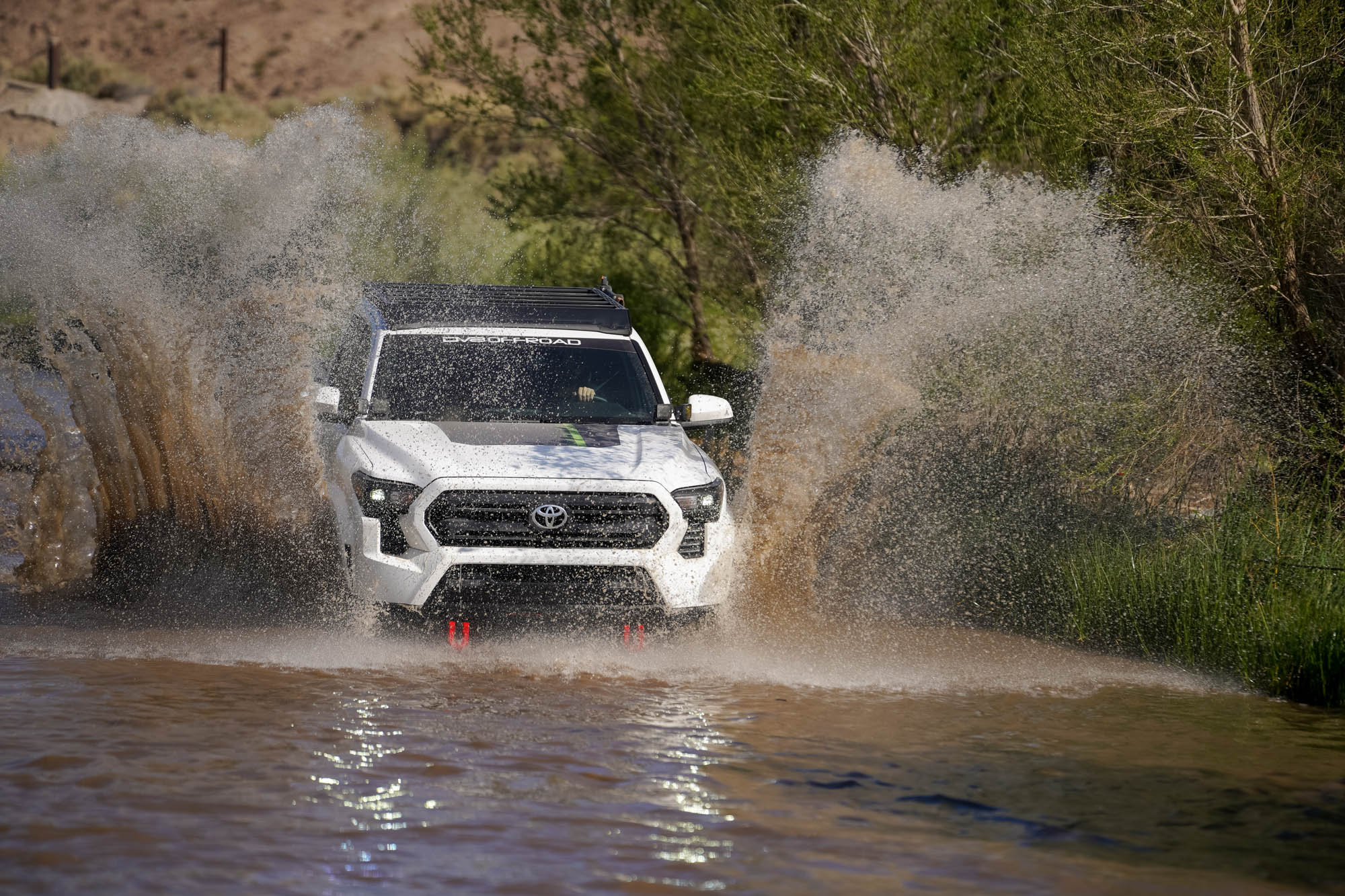 4th-Gen-Tacoma-Double-Cab-Roof-Rack-Mojave-4 - NVMOS