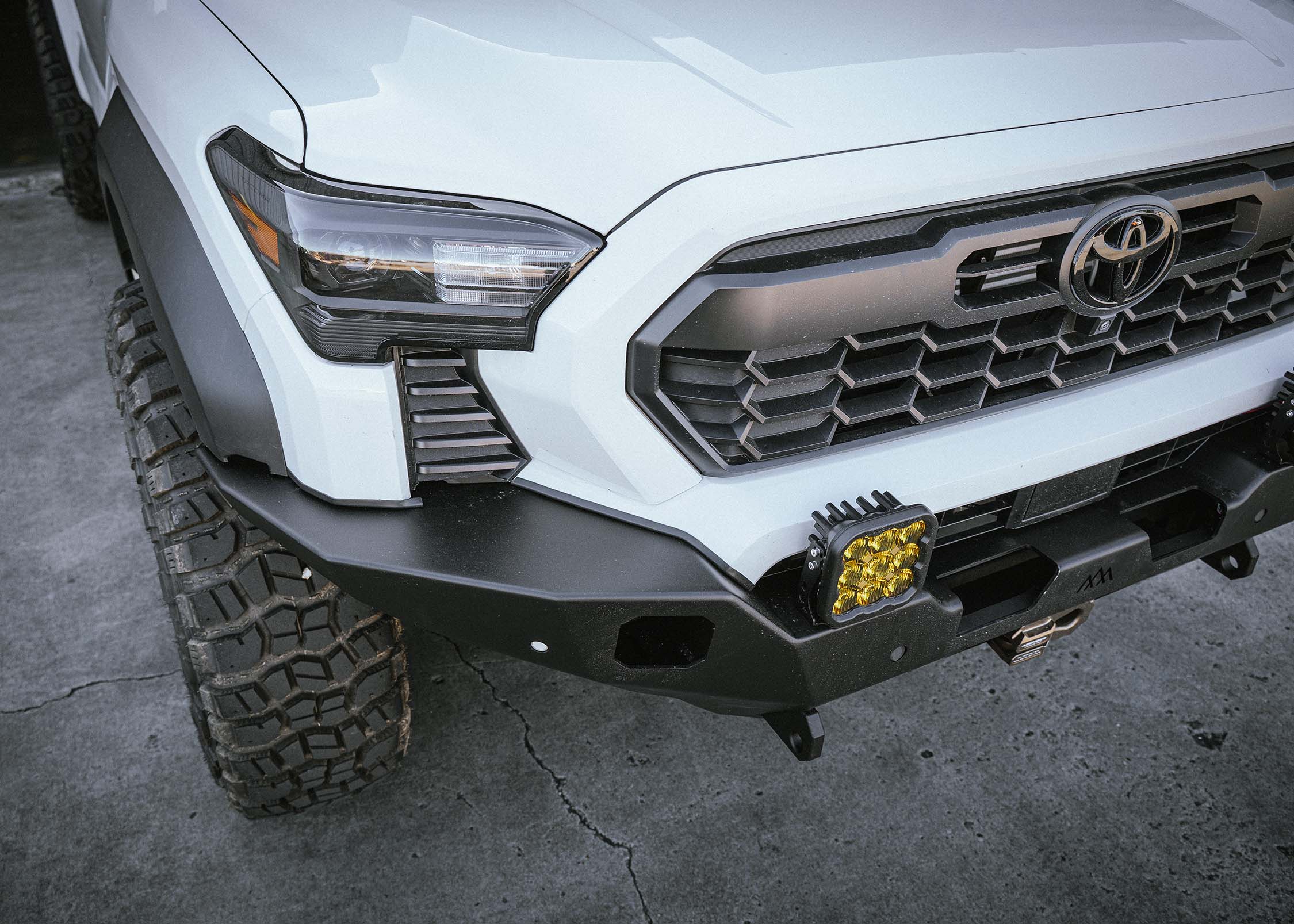 Backwoods Toyota Tacoma 4th Gen (2024+) Hi-Lite Overland Front Bumper [No Bull Bar]