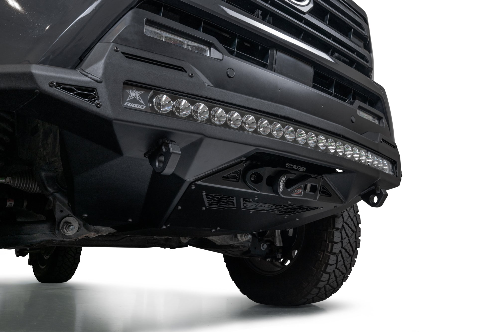 4th-gen-Toyota-Tacoma-Stealth-Fighter-Winch-Front-Bumper-3 - NVMOS