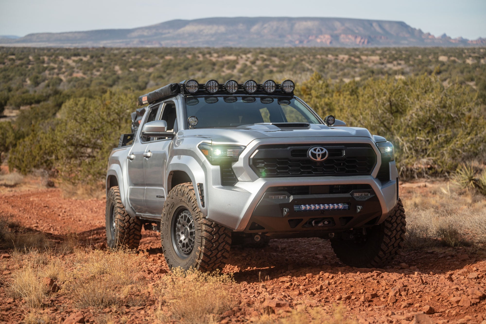 4th-gen-tacoma-sedona-02 - NVMOS