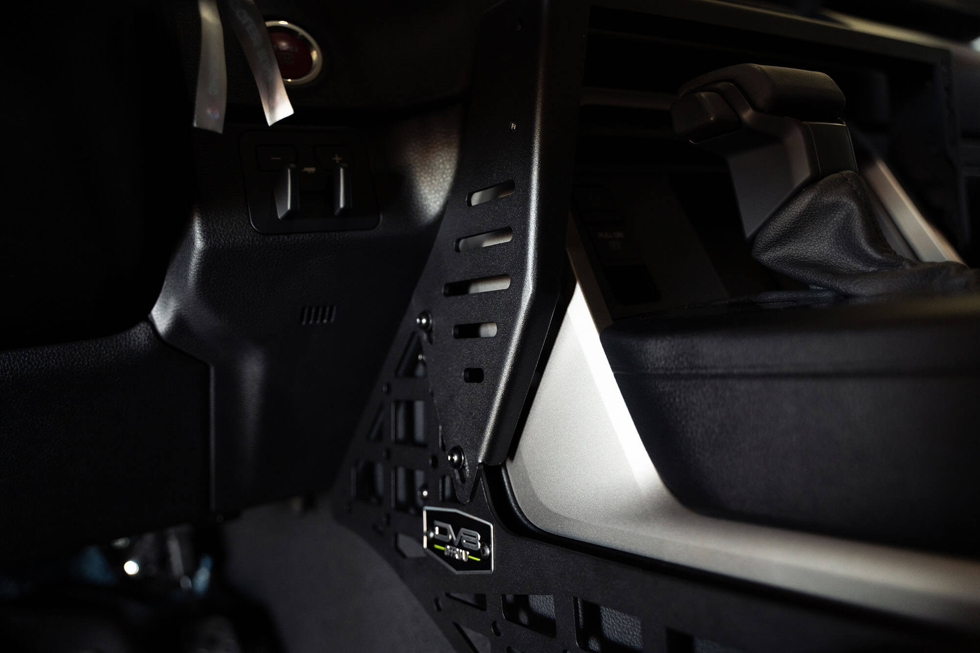4th-gen-tundra-center-console-molle-panels-digital-device-mount - NVMOS