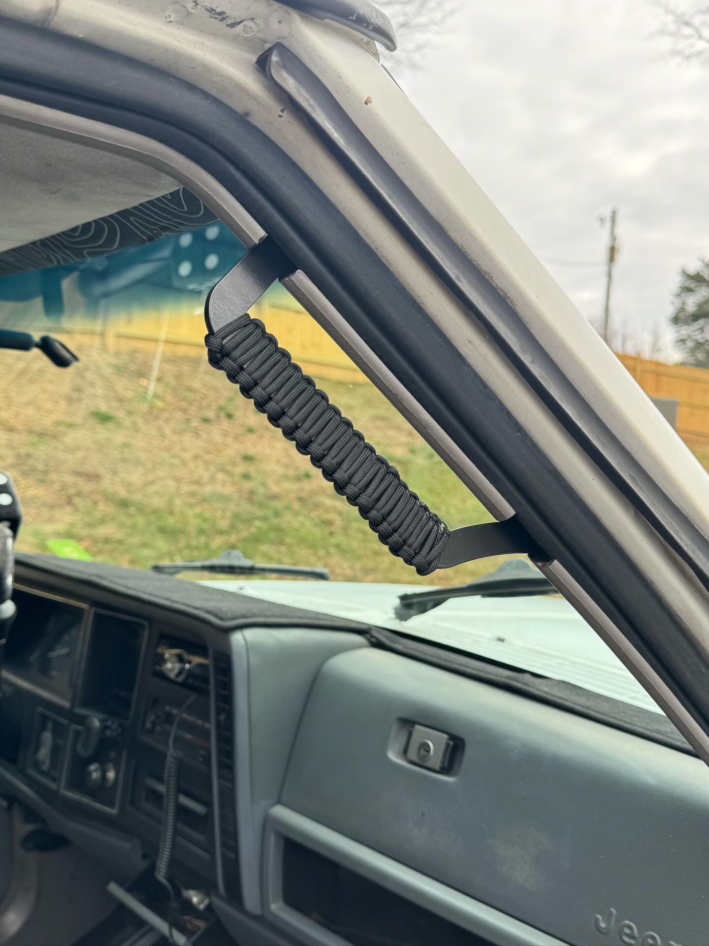 A Pillar Grab Handle Kit for Jeep XJ Cherokee