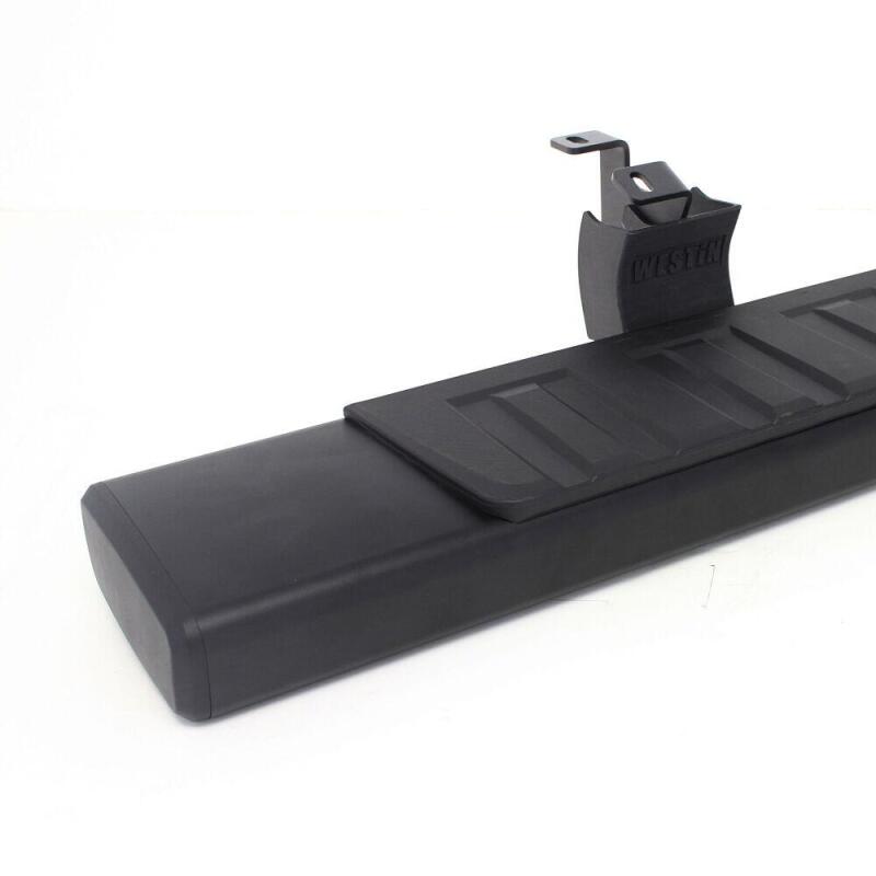 Westin R7 Nerf Step Bars, Crew Cab, fits Chevy Colorado