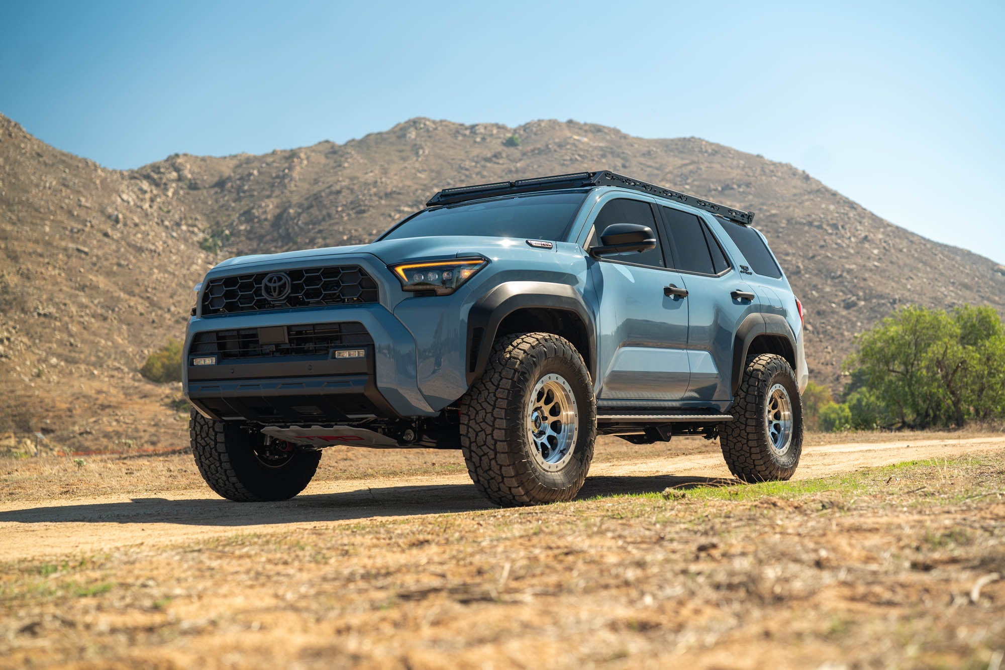 6th-Gen-4Runner-Roof-Rack-Light-Cutout-Fairing-Installed-9 - NVMOS