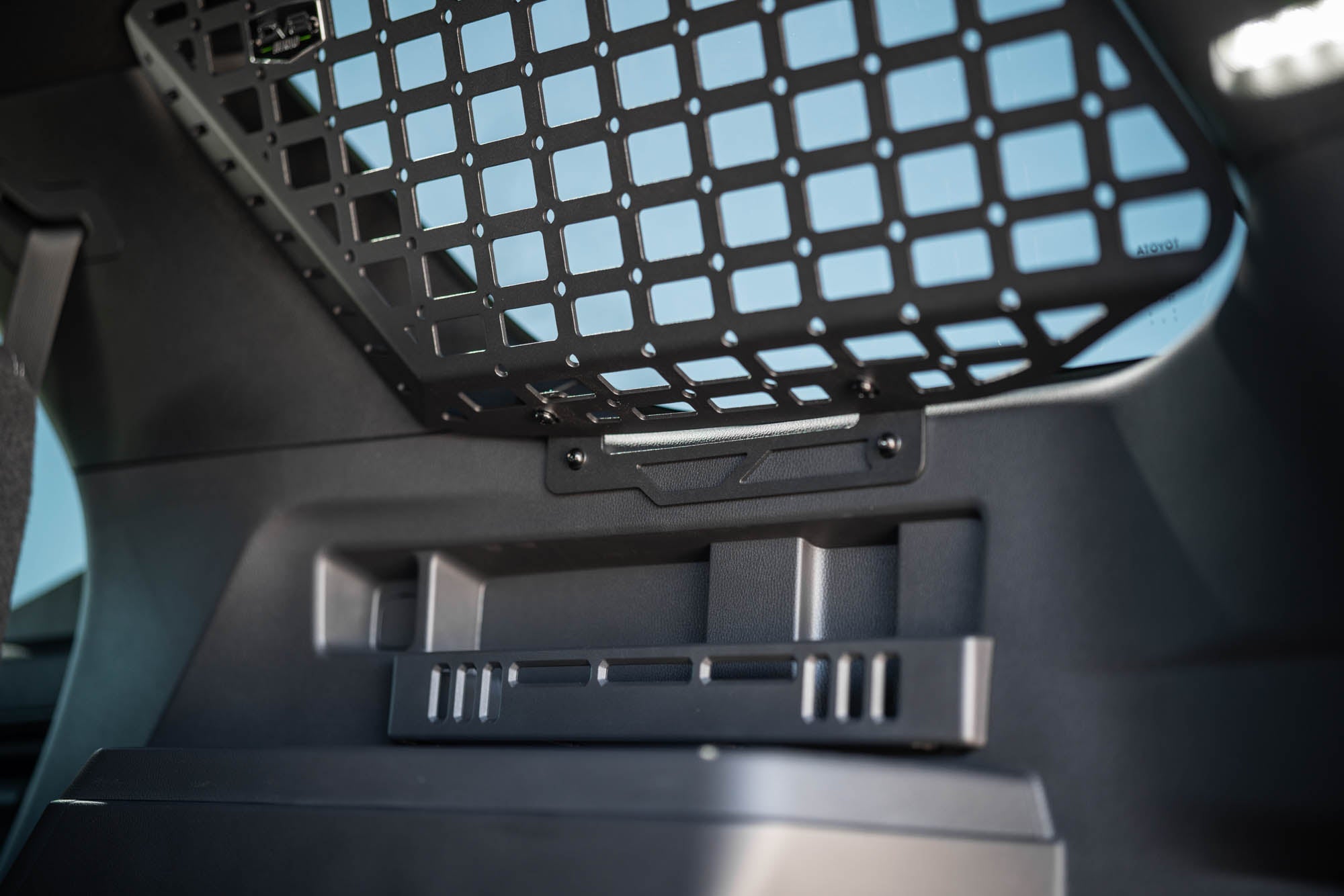 6th-gen-4Runner-Rear-Window-Pocket-Molle-Panels-installed-7 - NVMOS