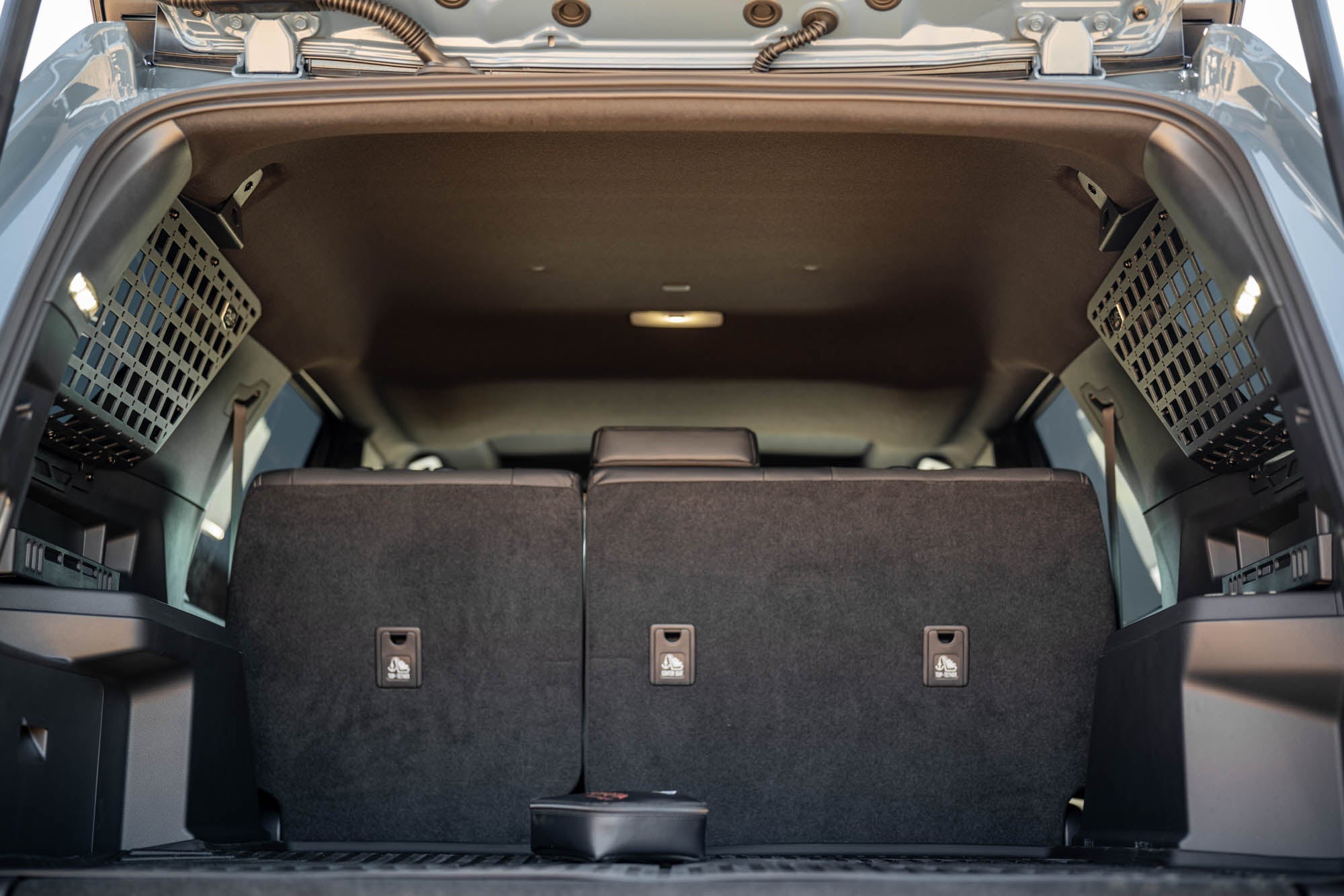 6th-gen-4Runner-Rear-Window-Pocket-Molle-Panels-installed-8 - NVMOS