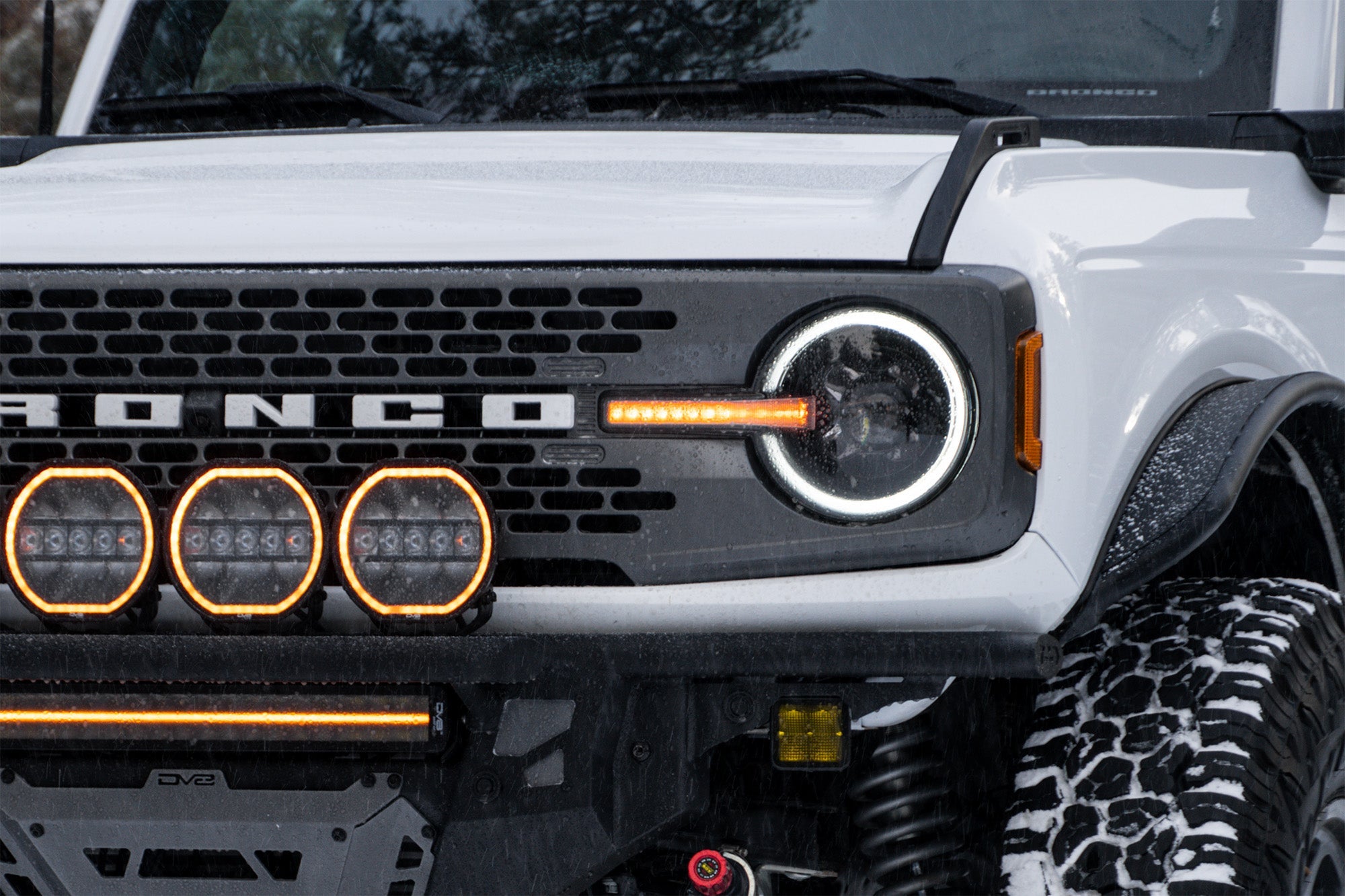 6th-gen-Ford-Bronco-Black-Headlights-Event-2 - NVMOS