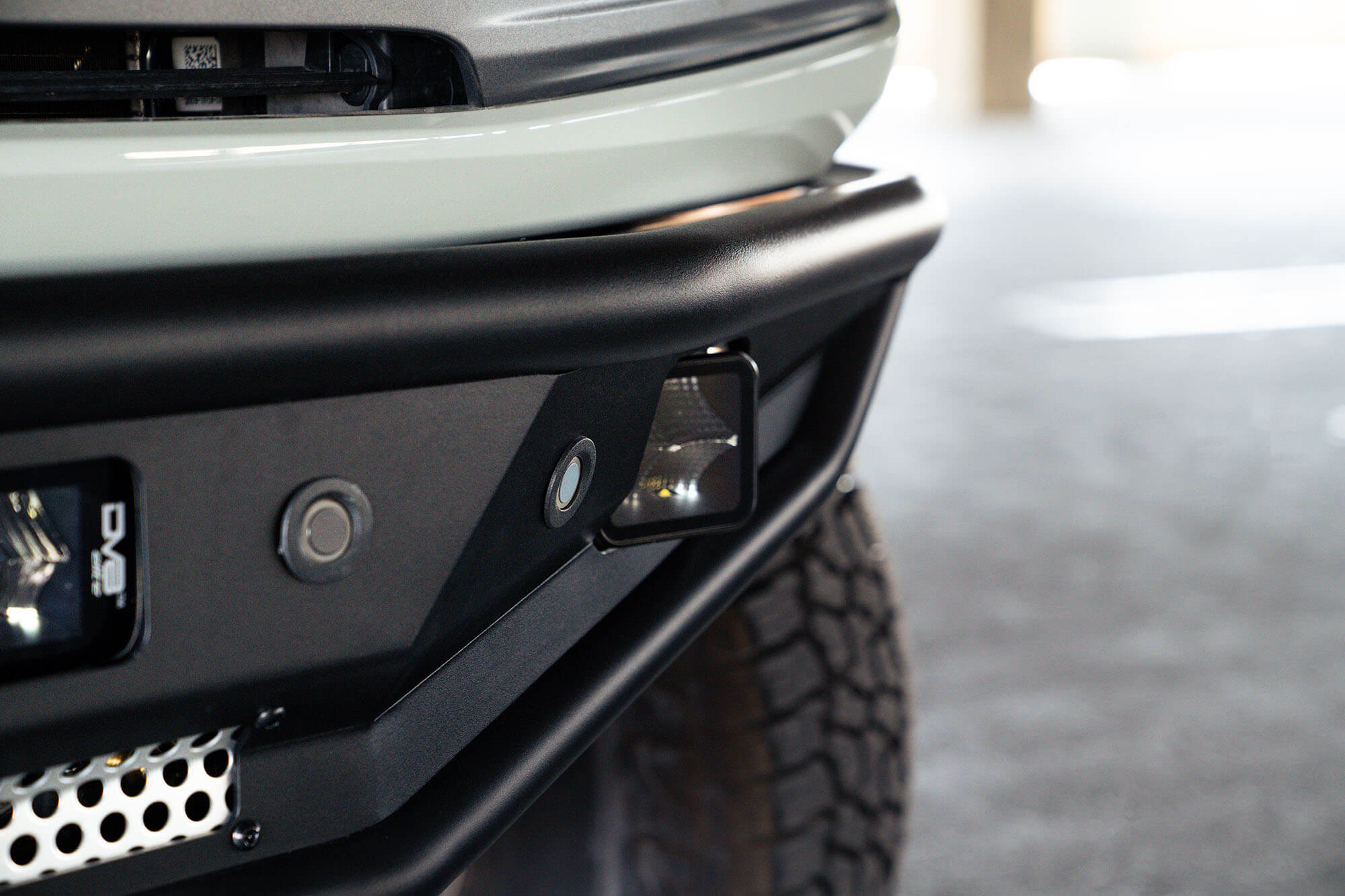 6th-gen-bronco-race-style-front-bumper - NVMOS