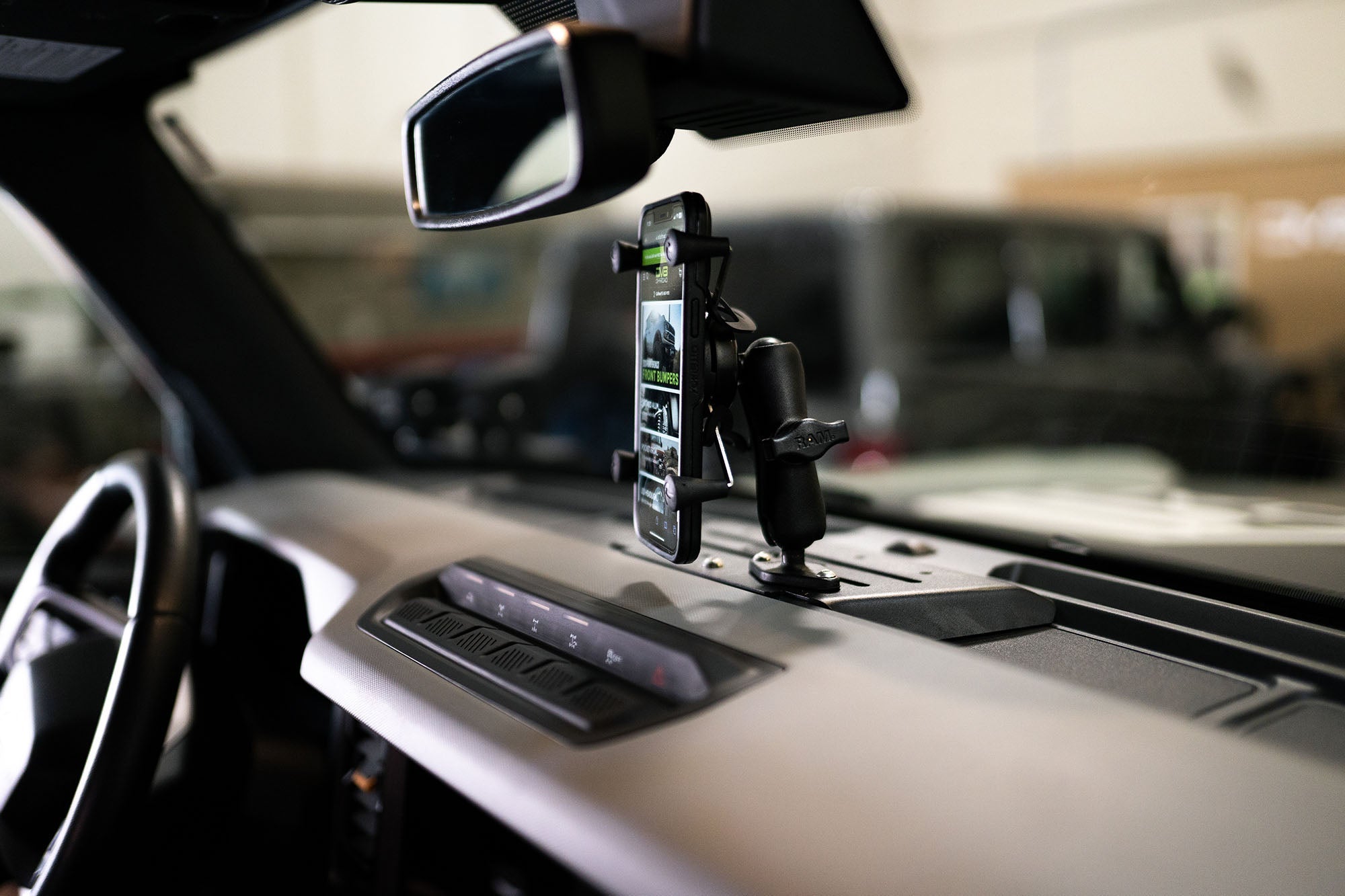 6th-gen-ford-bronco-device-dash-mount - NVMOS