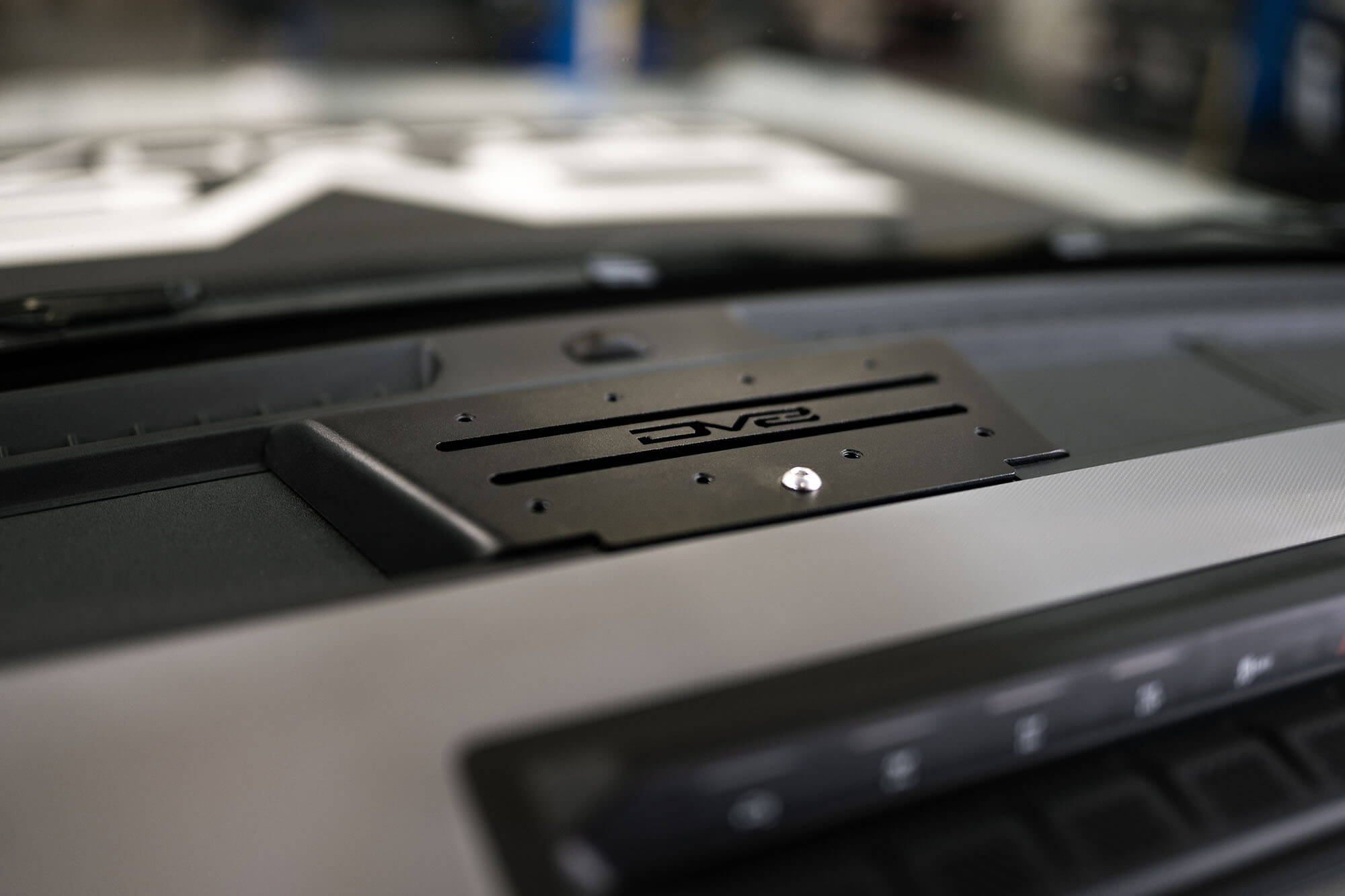 6th-gen-ford-bronco-digital-device-mount - NVMOS