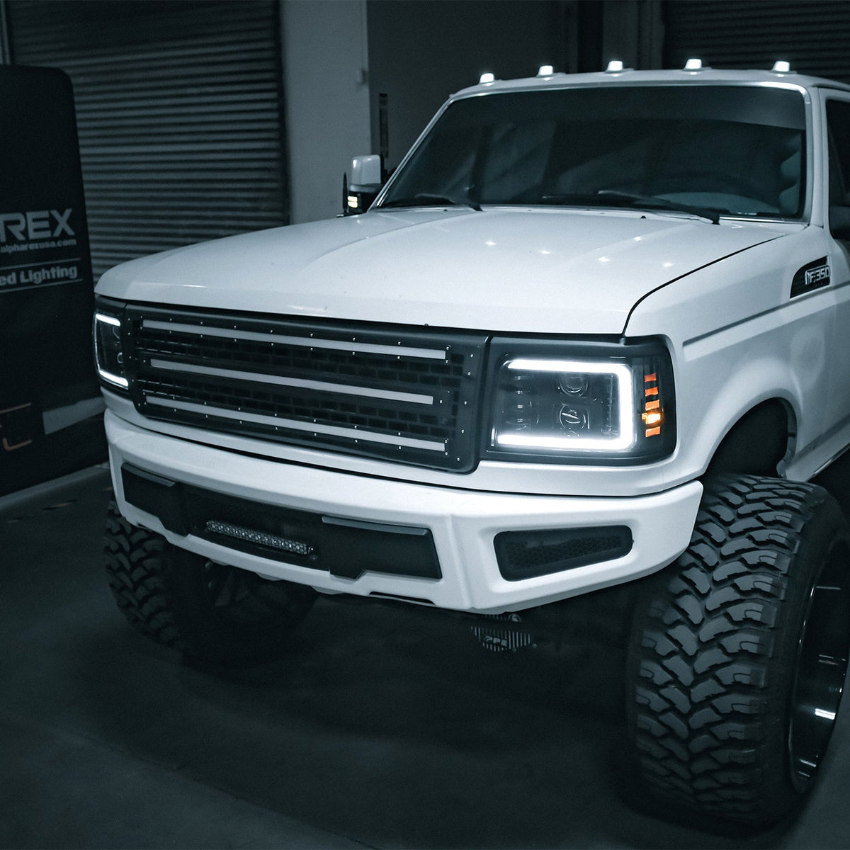 AlphaRex PRO-Series Halogen Projector Headlights for Ford F-150 (1992-1996) / Ford Super Duty (1992-1996) / Ford Bronco (1992-1996)