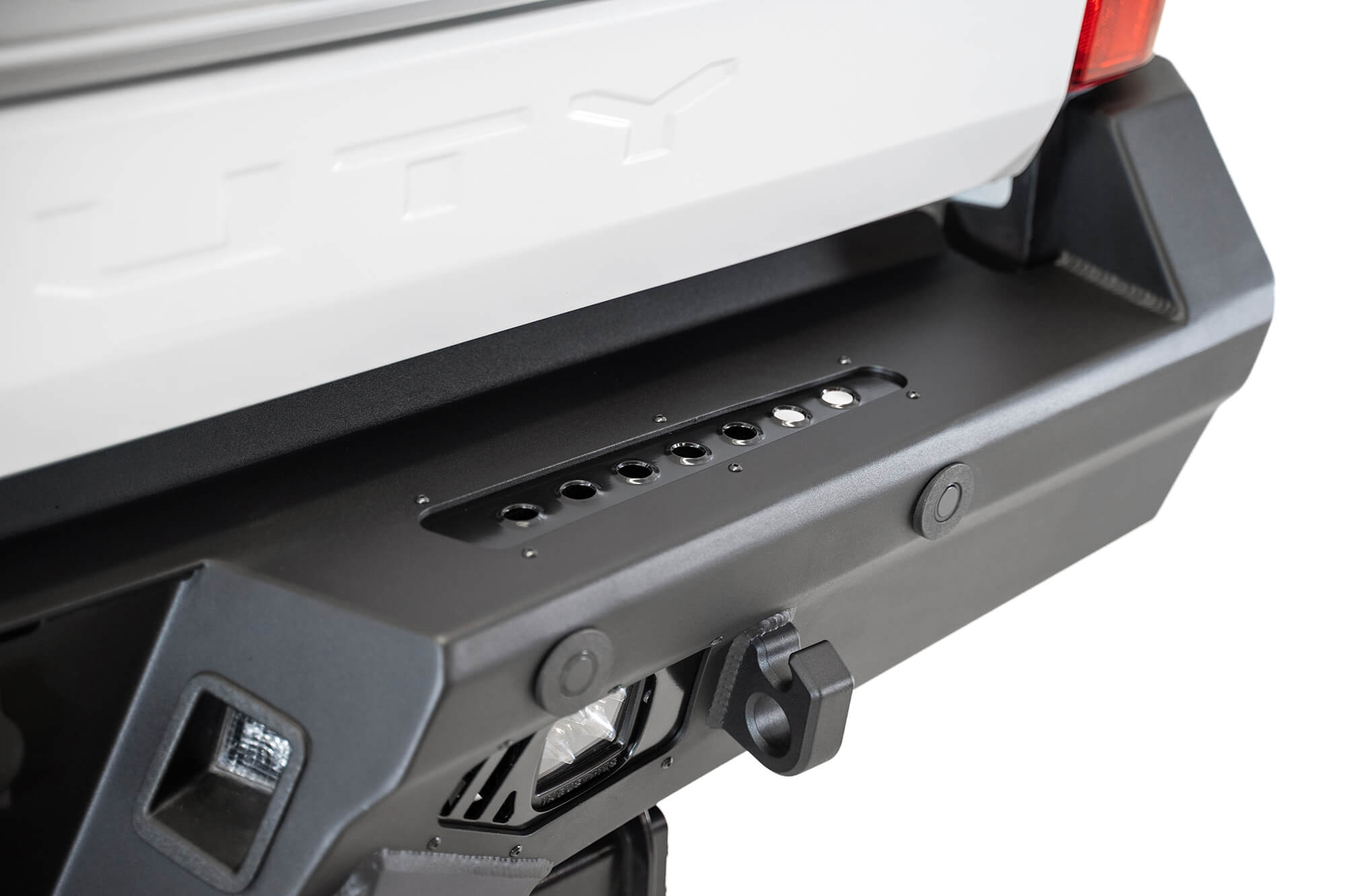Aftermarket-Ford-Super-Duty-rear-bumper - NVMOS