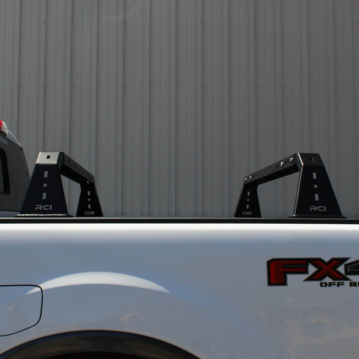 RCI 9 inch bed bars for universal truck beds