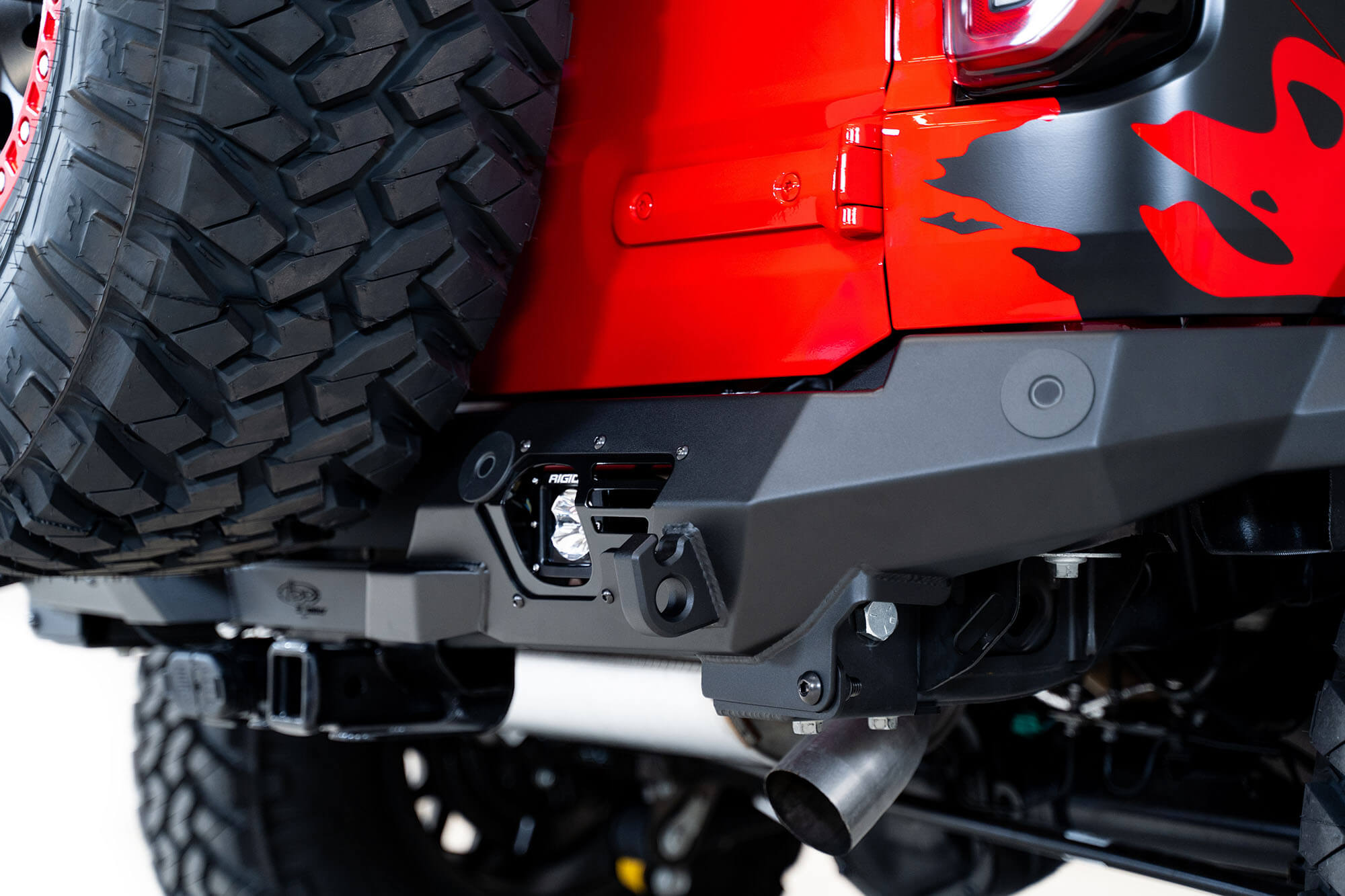 Bronco-Off-Road-Rear-Bumper_a0191c02-dfa6-49ee-a534-b2f5b6230985 - NVMOS