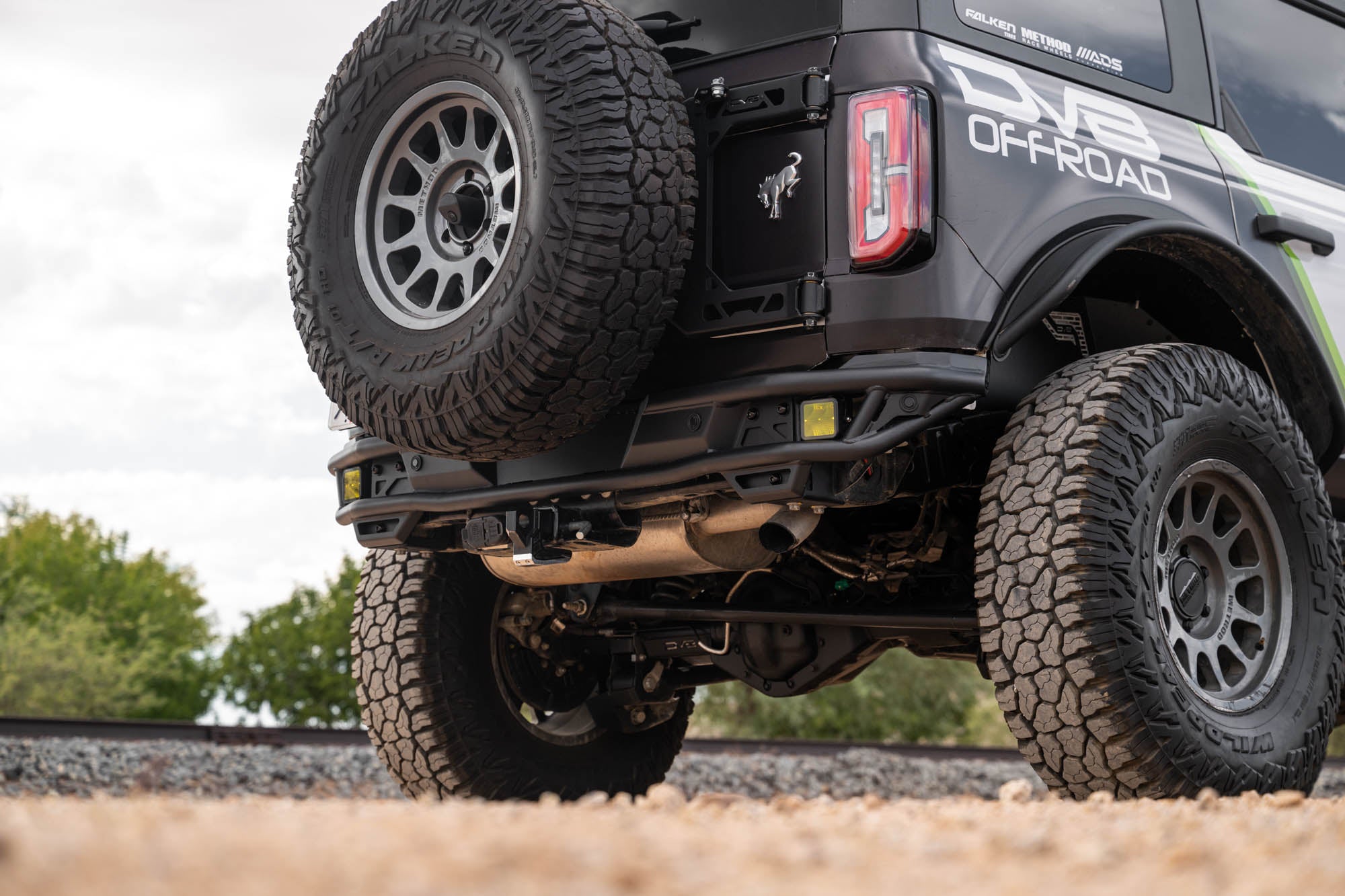 Bronco-Tube-Series-Rear-Bumper-Installed-8 - NVMOS