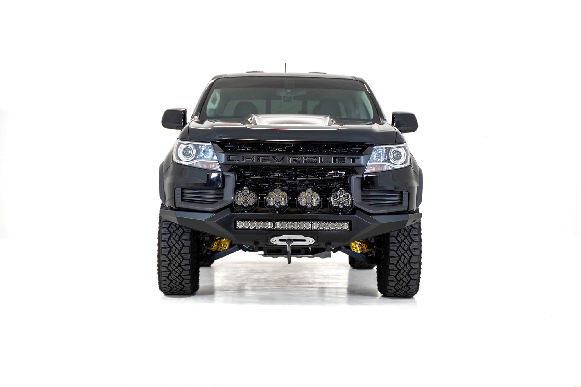 Chevy-Colorado-ZR2-front-bumper_de8c8a6f-2dc3-41b7-8d0f-c1e19774009b - NVMOS