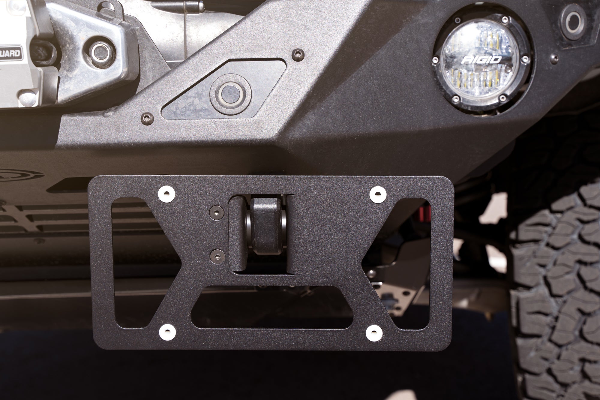Clevis-Mounted-License-Plate-Bracket-Installed-outdoor-2 - NVMOS