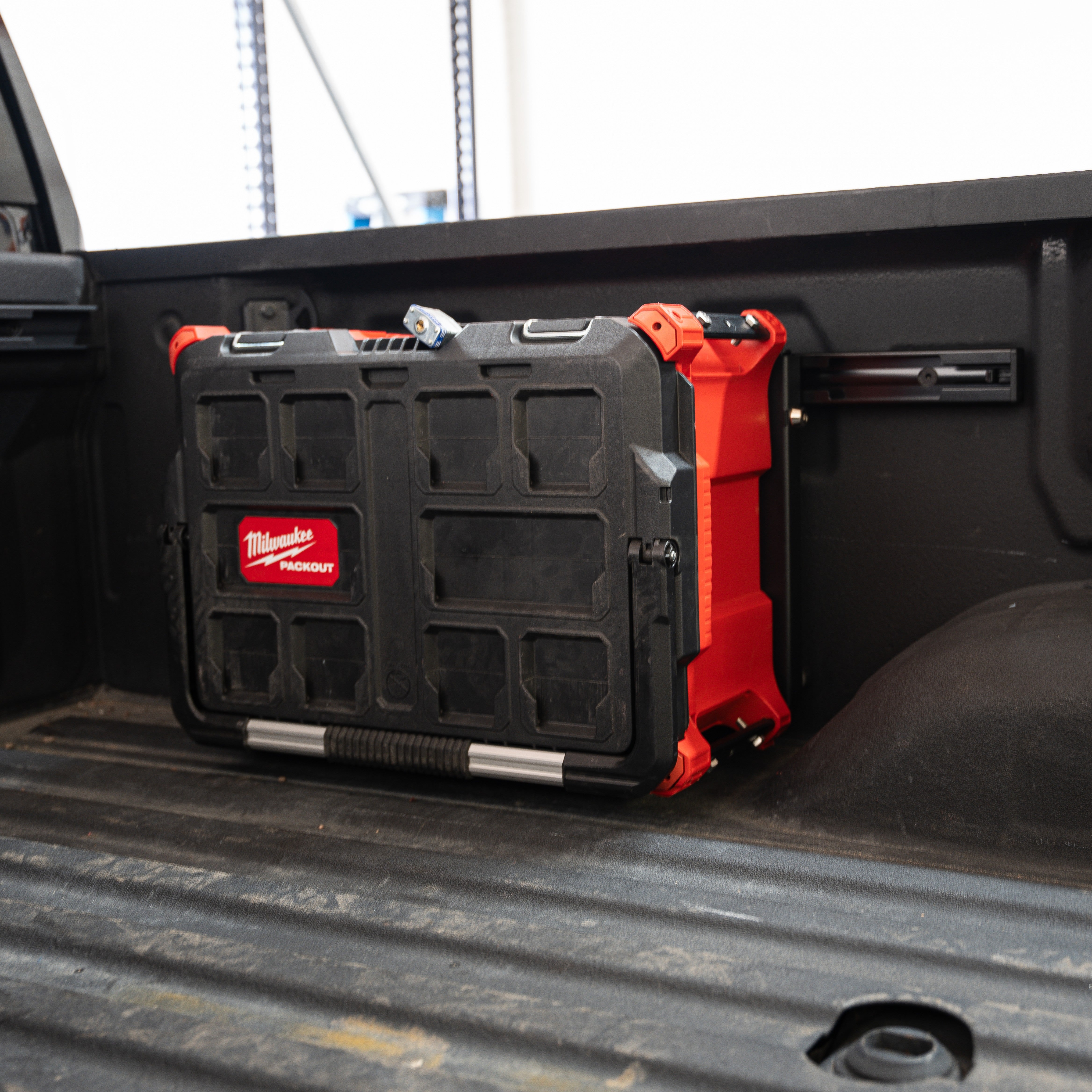 INTEGRAL RAILS BEDSIDE RAIL SYSTEM