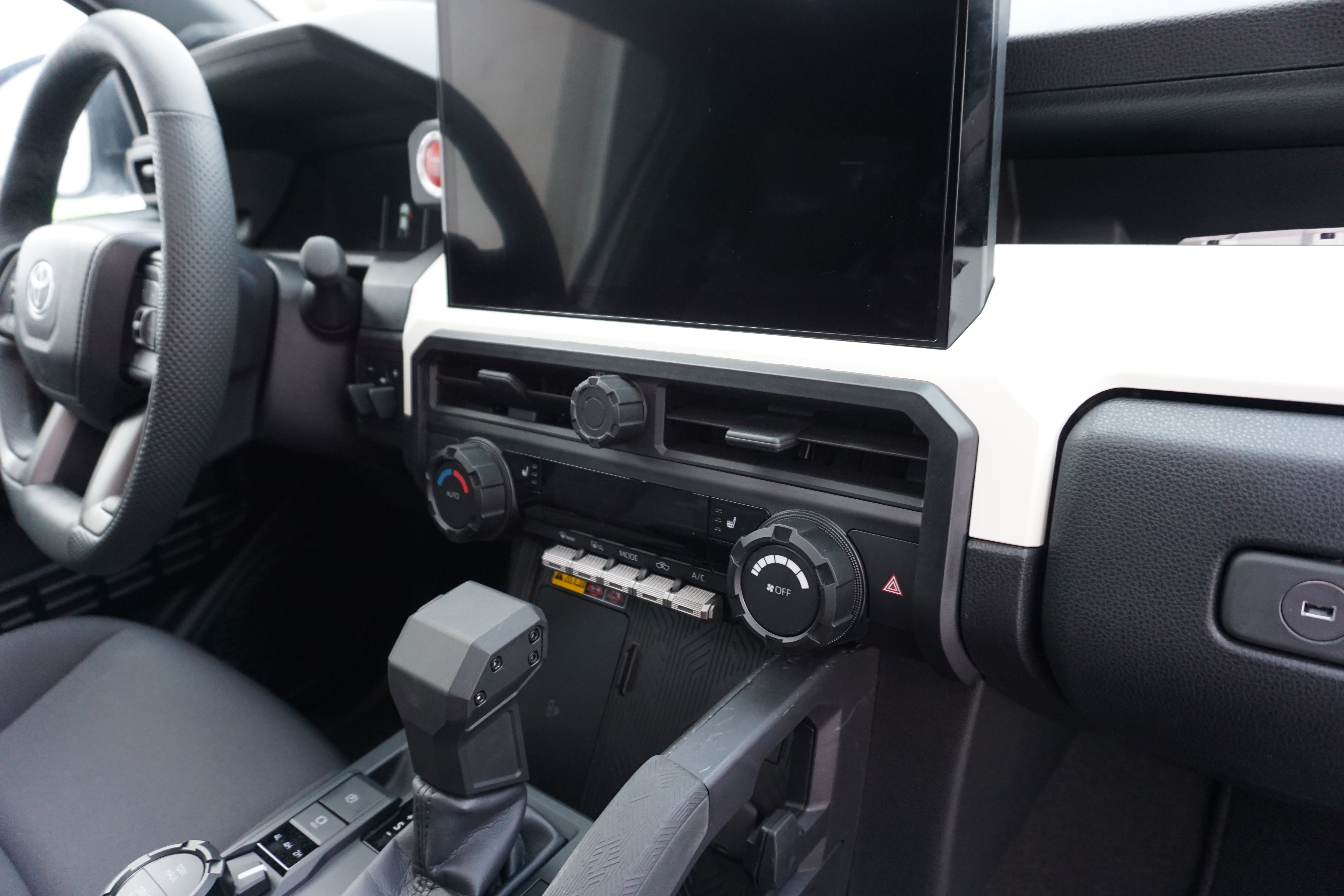 VENT TRIM (2024+ TACOMA / 2025+ 4RUNNER) - BLACK